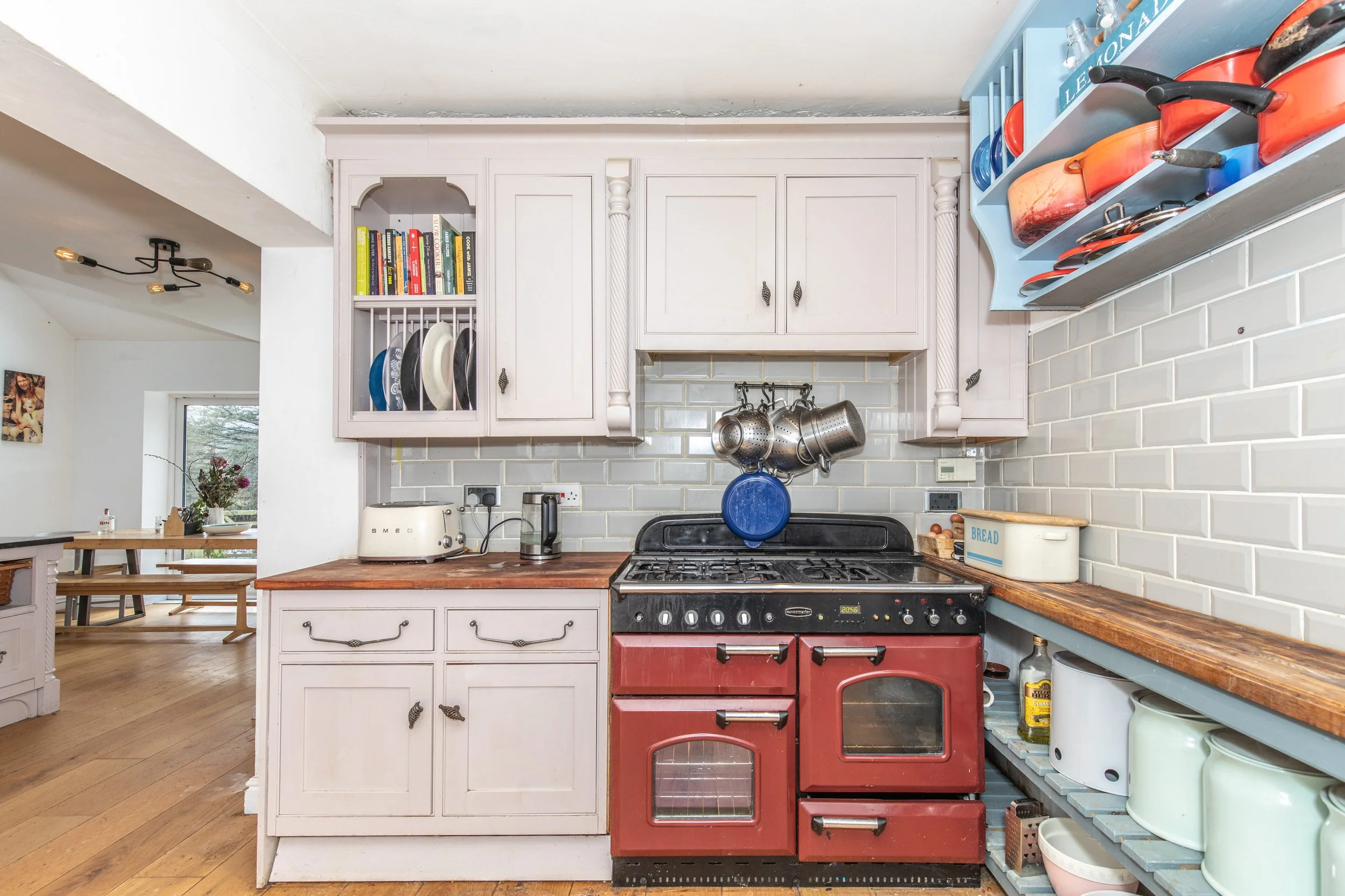 Chatt Estates — Pond Mead