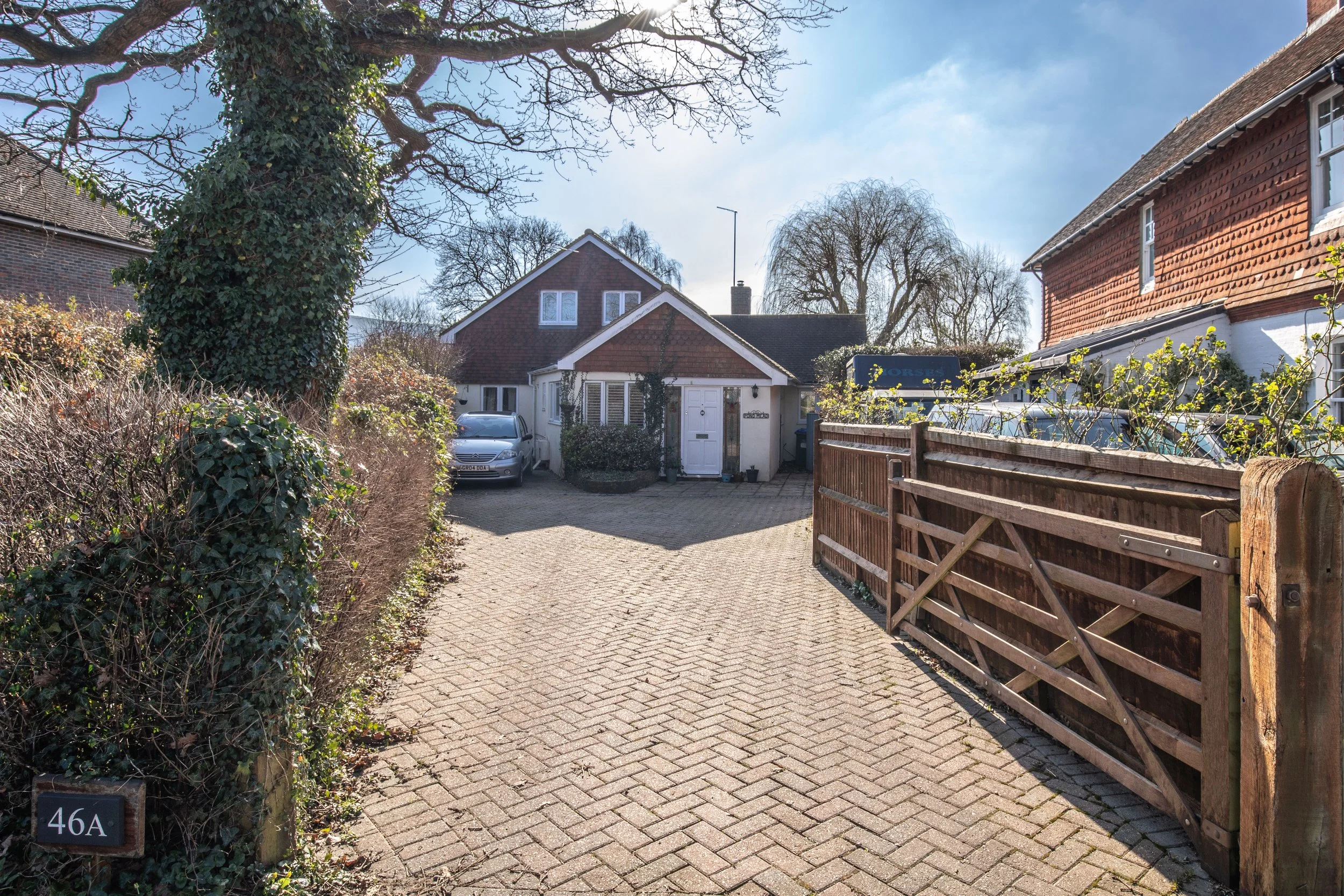 Chatt Estates — Pond Mead