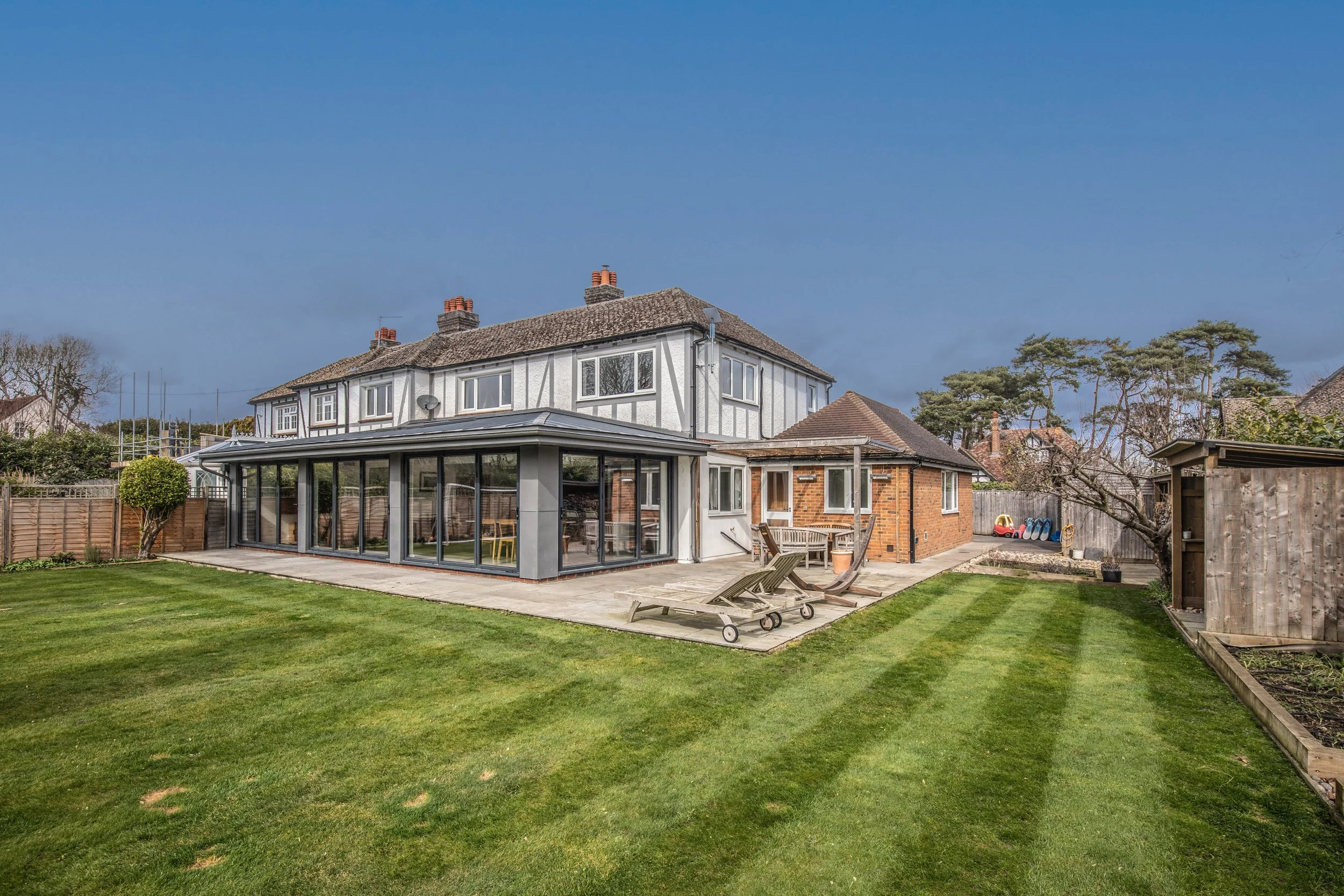 Chatt Estates — 5 Barnfield Gardens