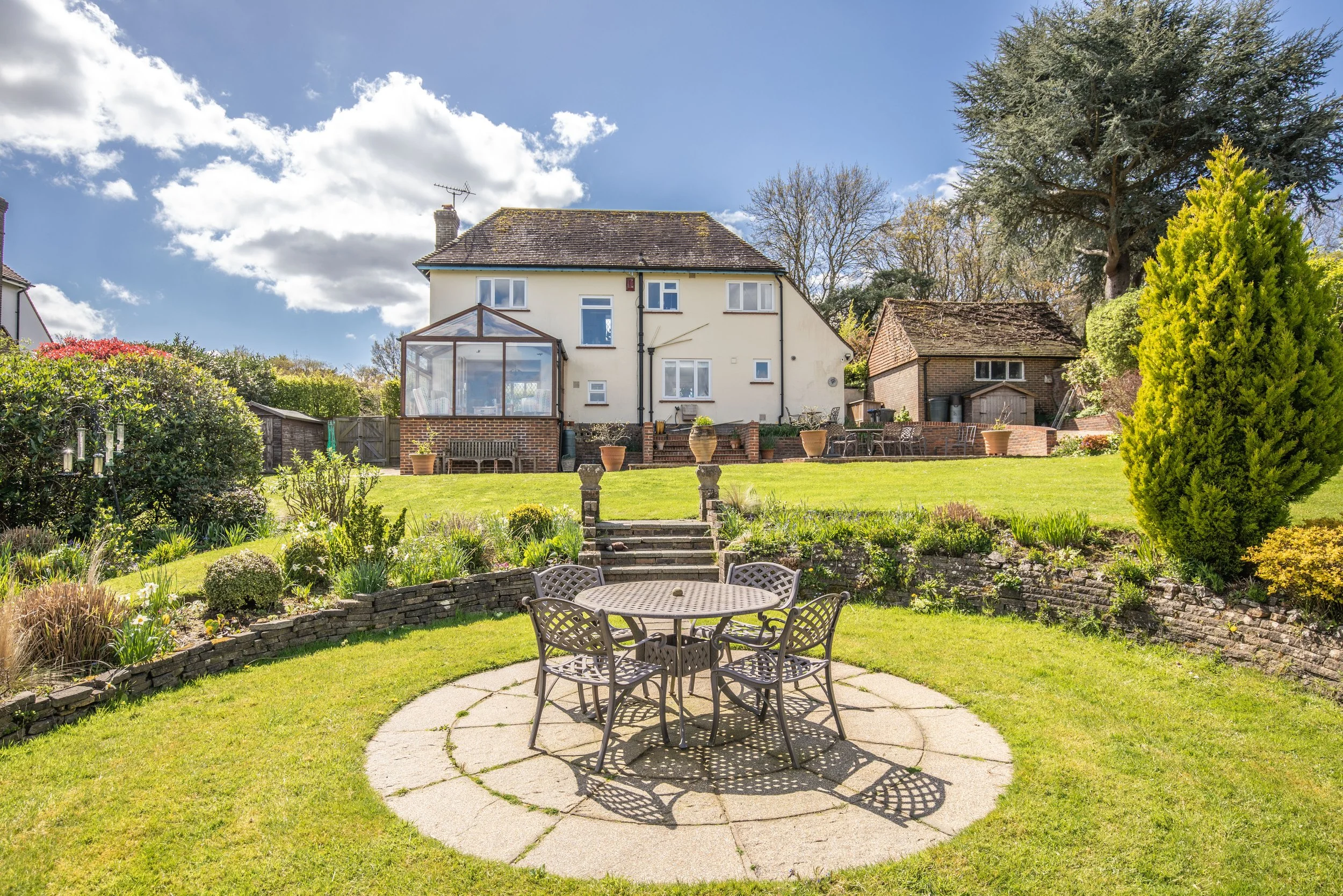 Chatt Estates — 50 Hurst Road