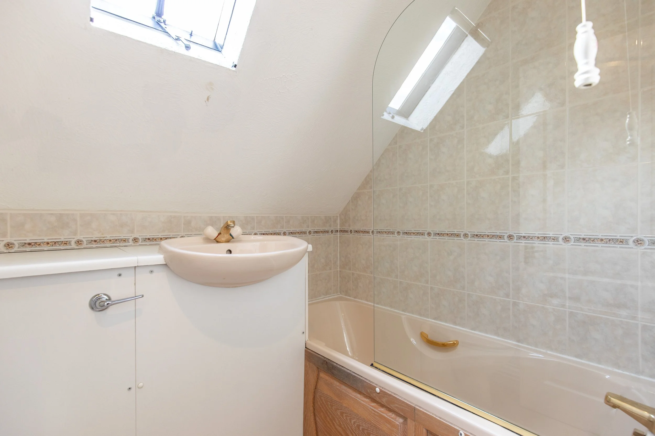 The Coach House Hurst36.jpg