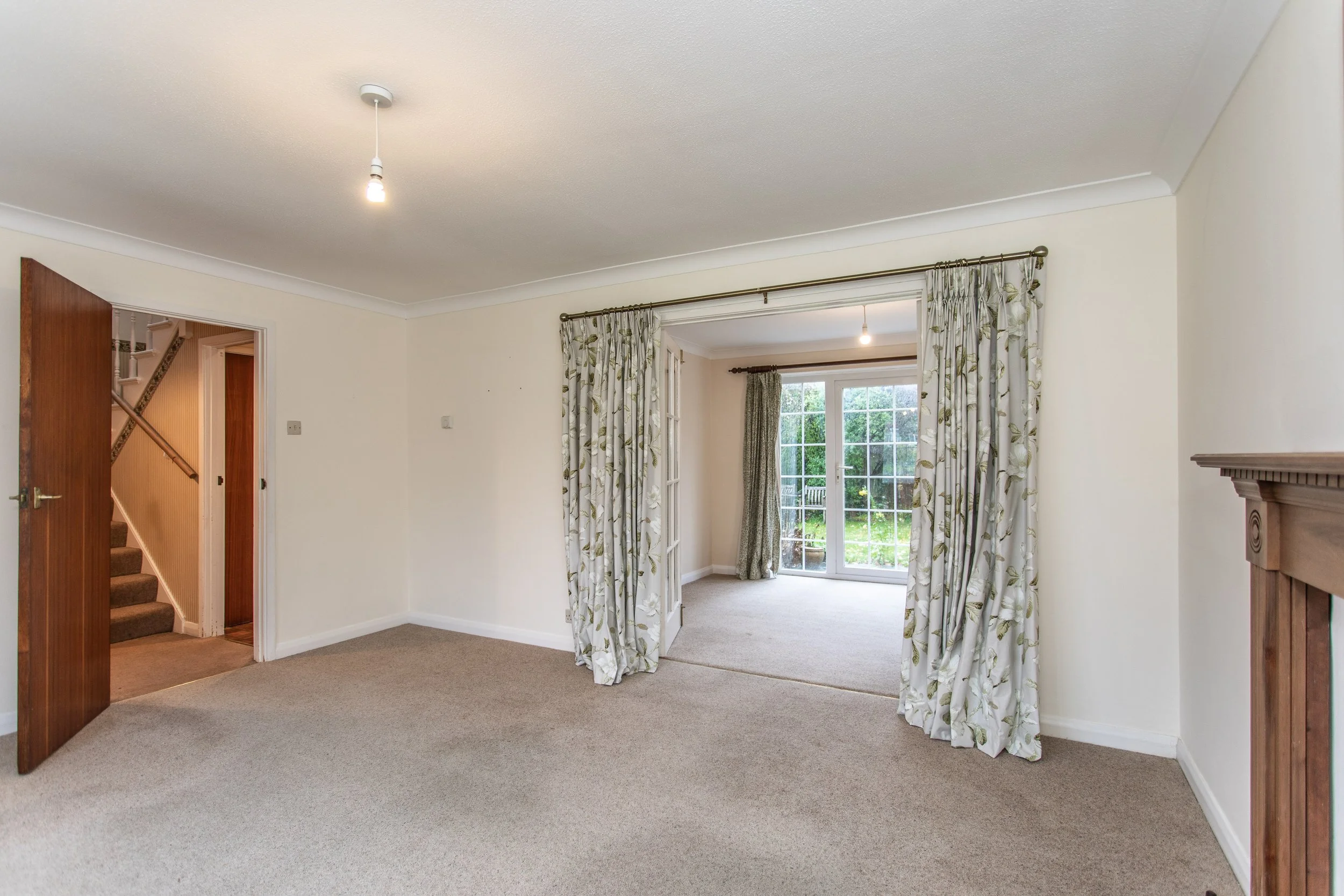 9 Cherrington Close14.jpg
