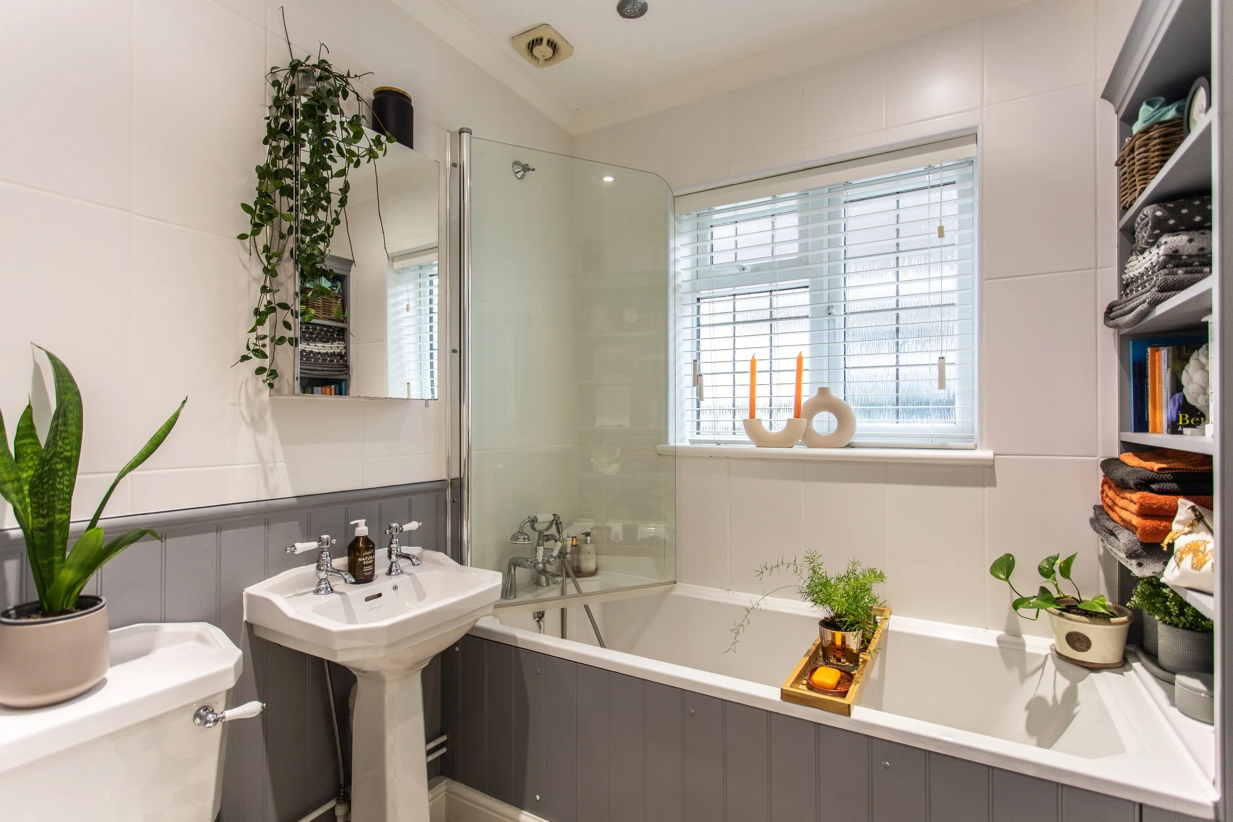 48 Adastra Avenue54.jpg