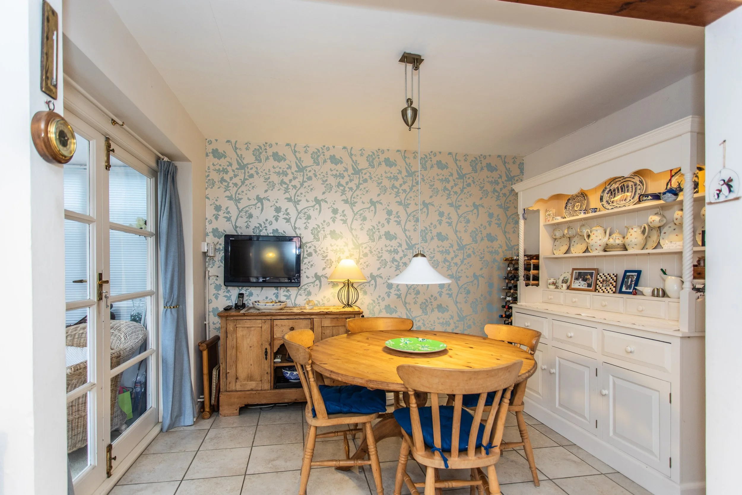 16A Church Mead34.jpg