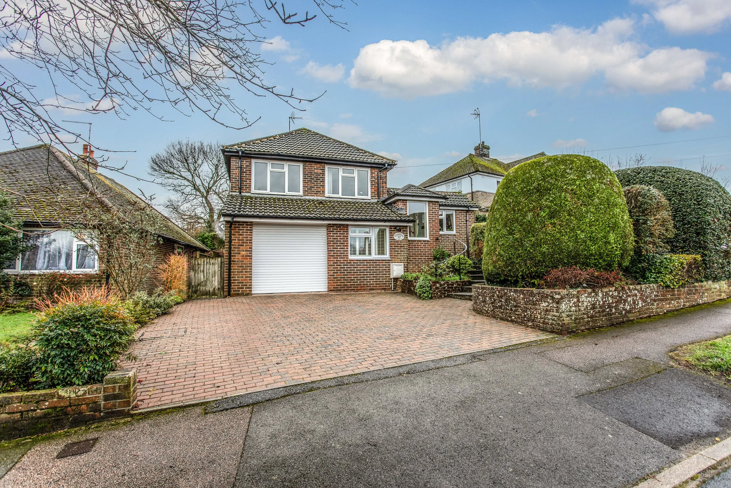 16A Church Mead1.jpg