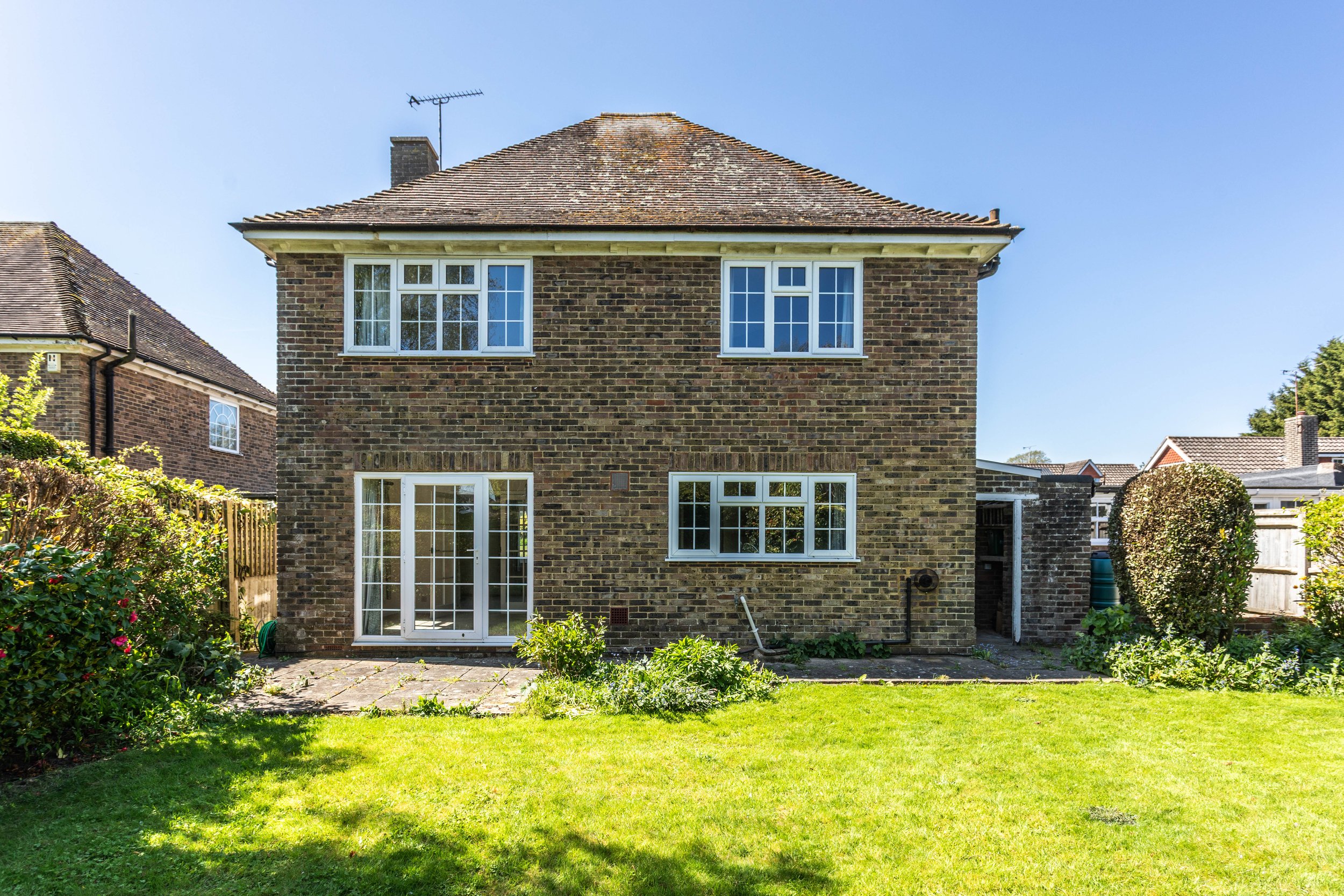 9 Cherrington Close Ext-8.jpg