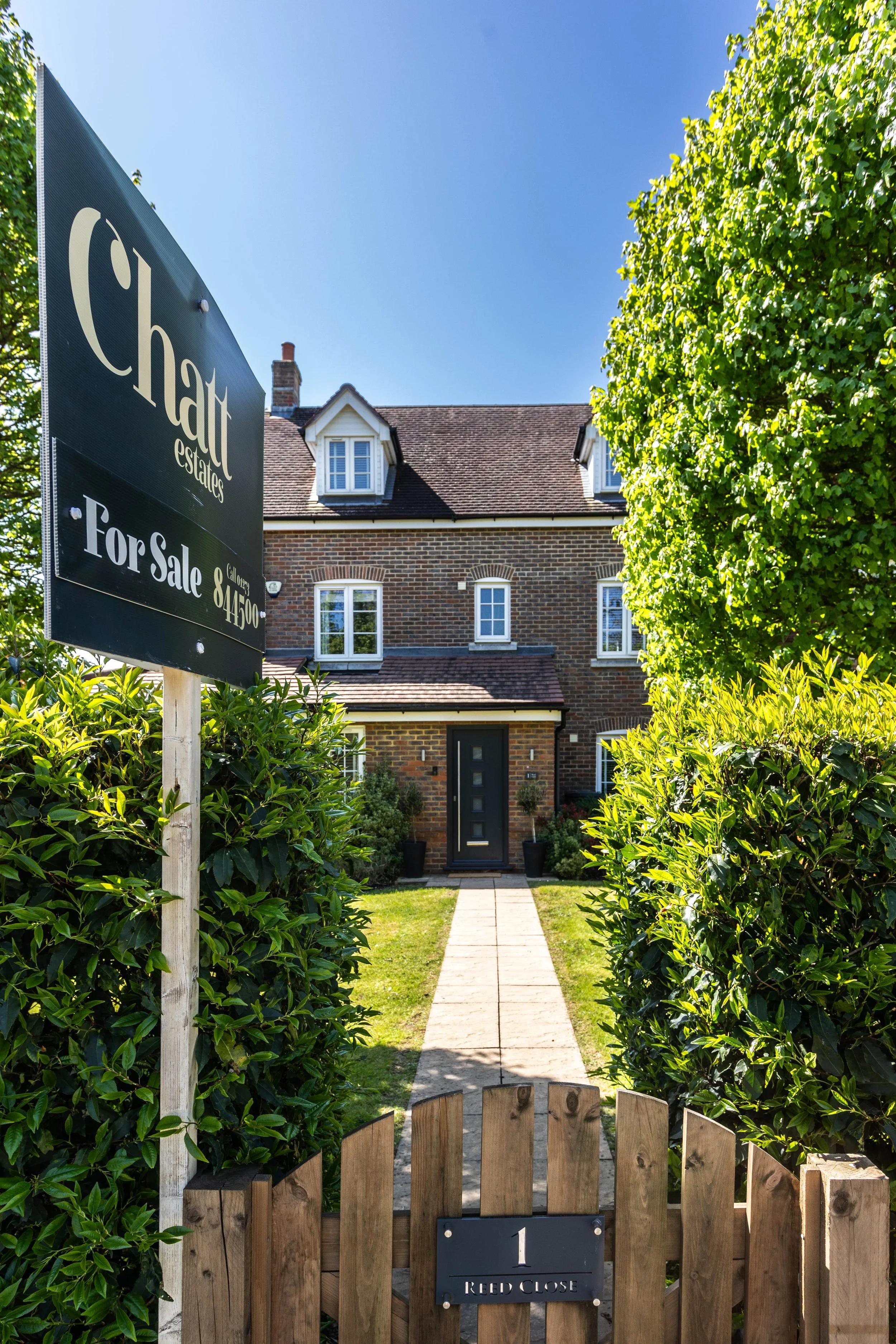 1 Reed Close Ext-1.jpg