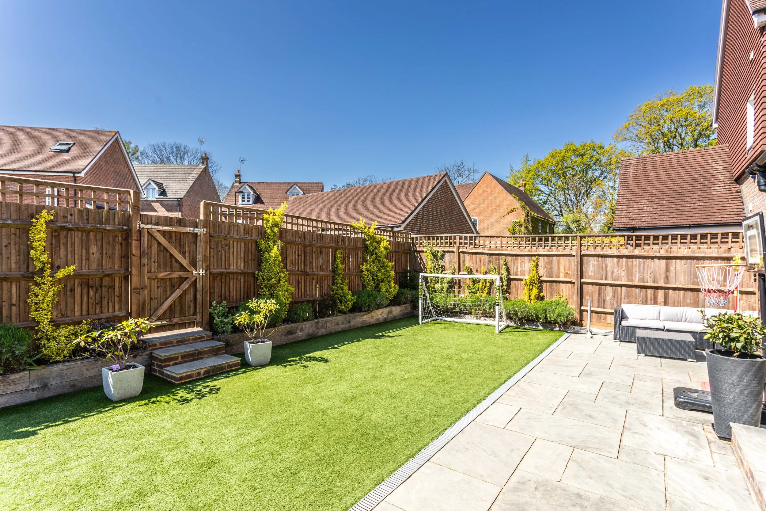 1 Reed Close Ext-5.jpg