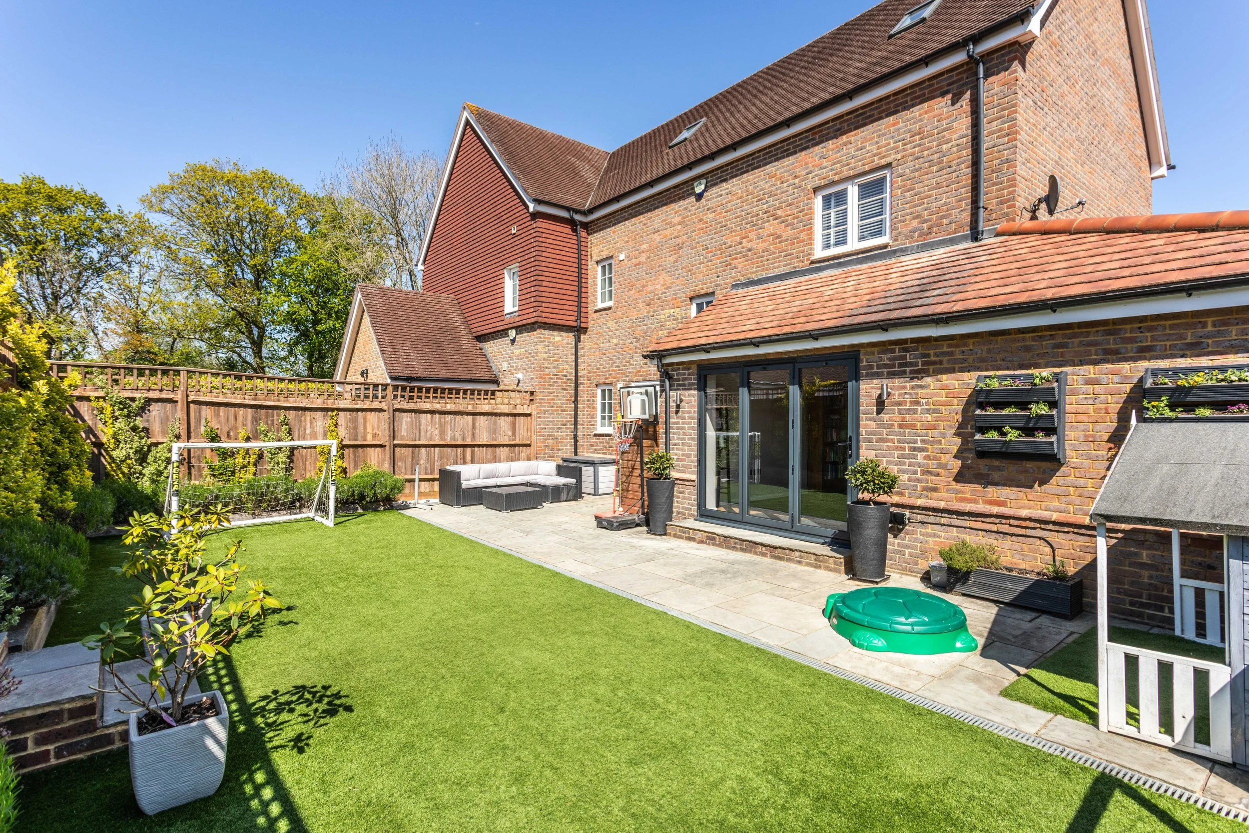 1 Reed Close Ext-12.jpg