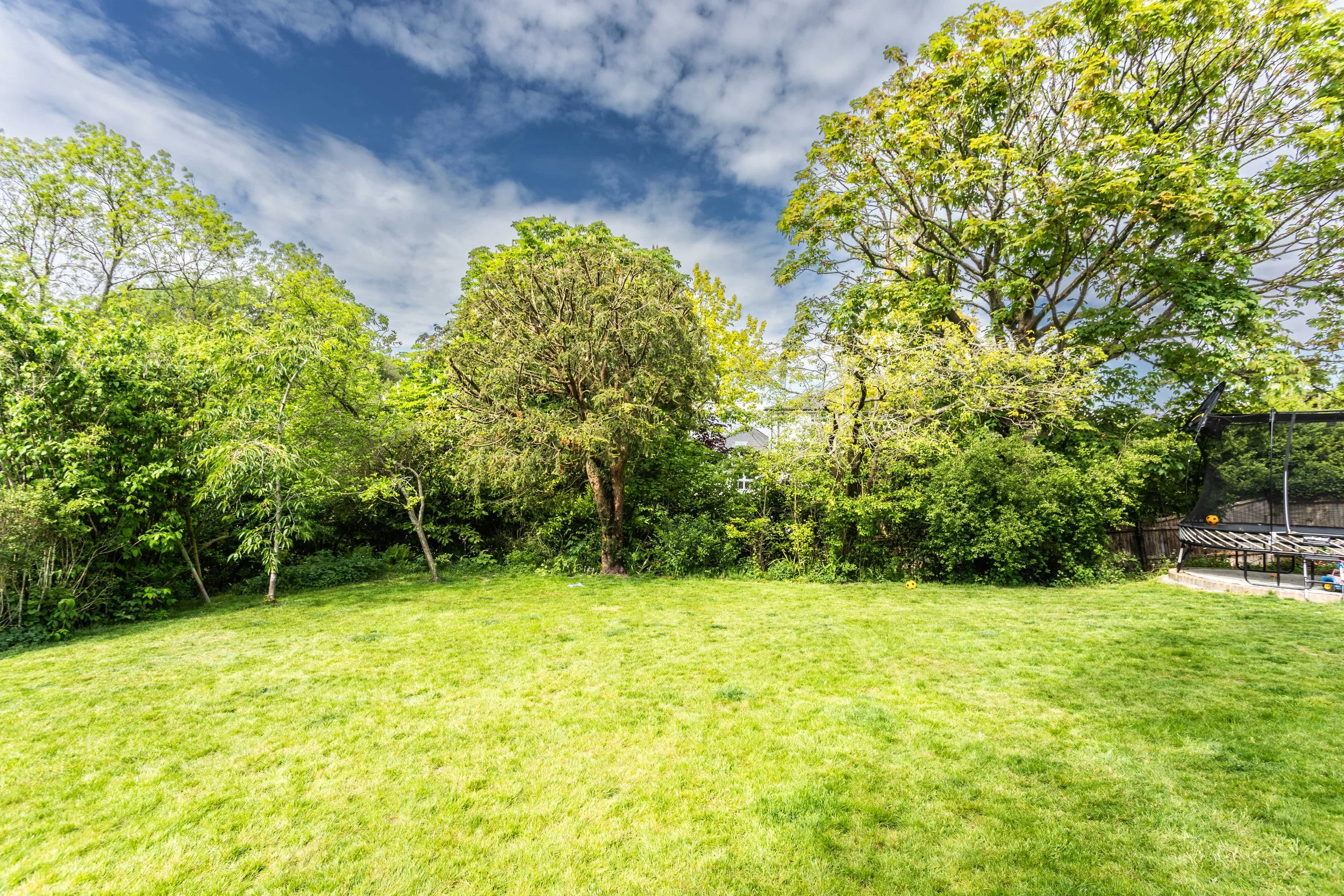 Cottage Garth7.jpg