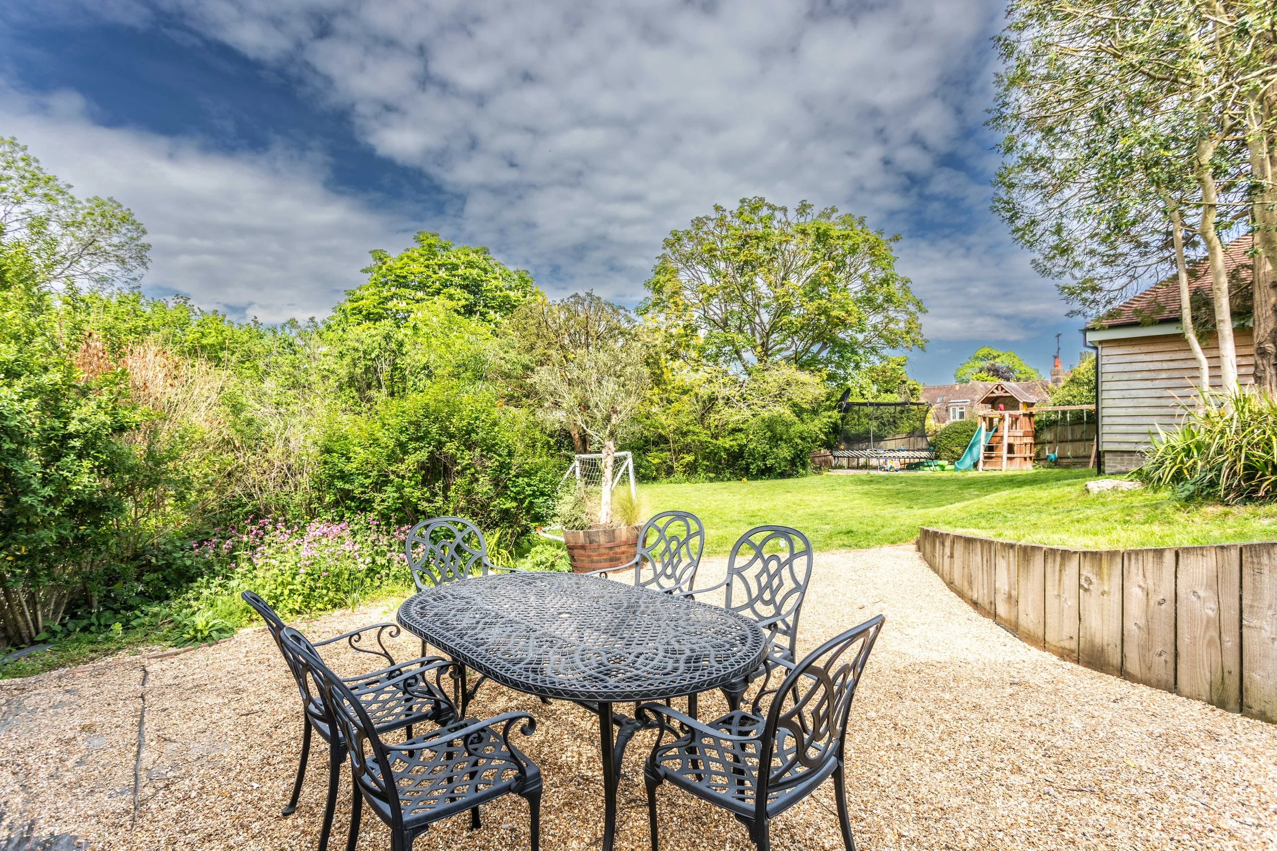 Cottage Garth14.jpg