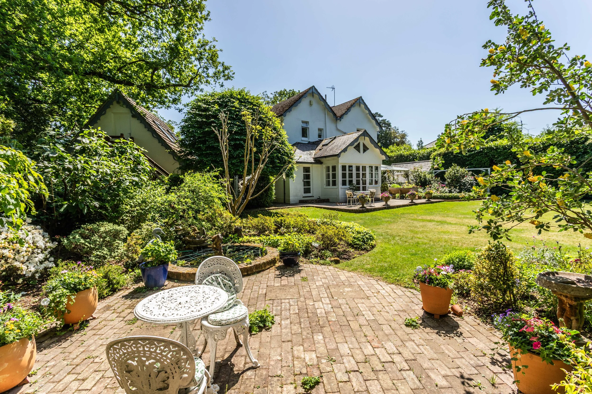 Little Birchwood Exteriors27.jpg