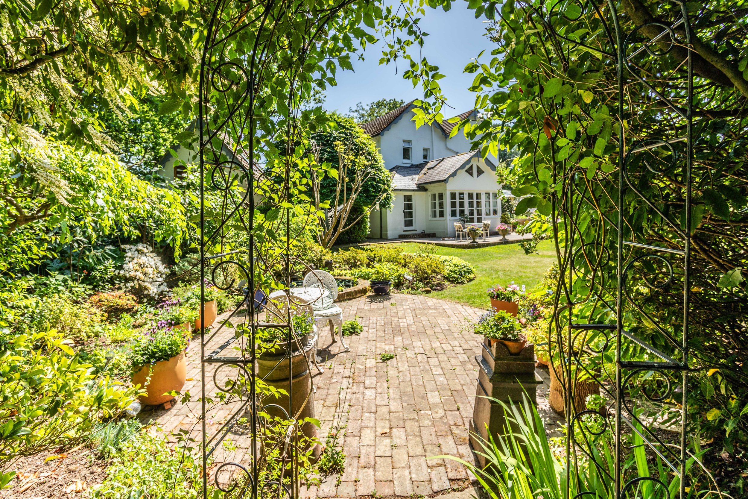 Little Birchwood Exteriors26.jpg