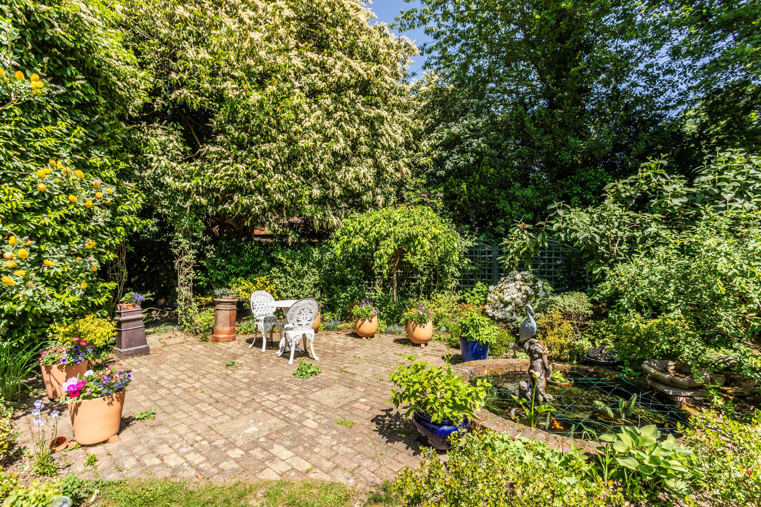 Little Birchwood Exteriors29.jpg