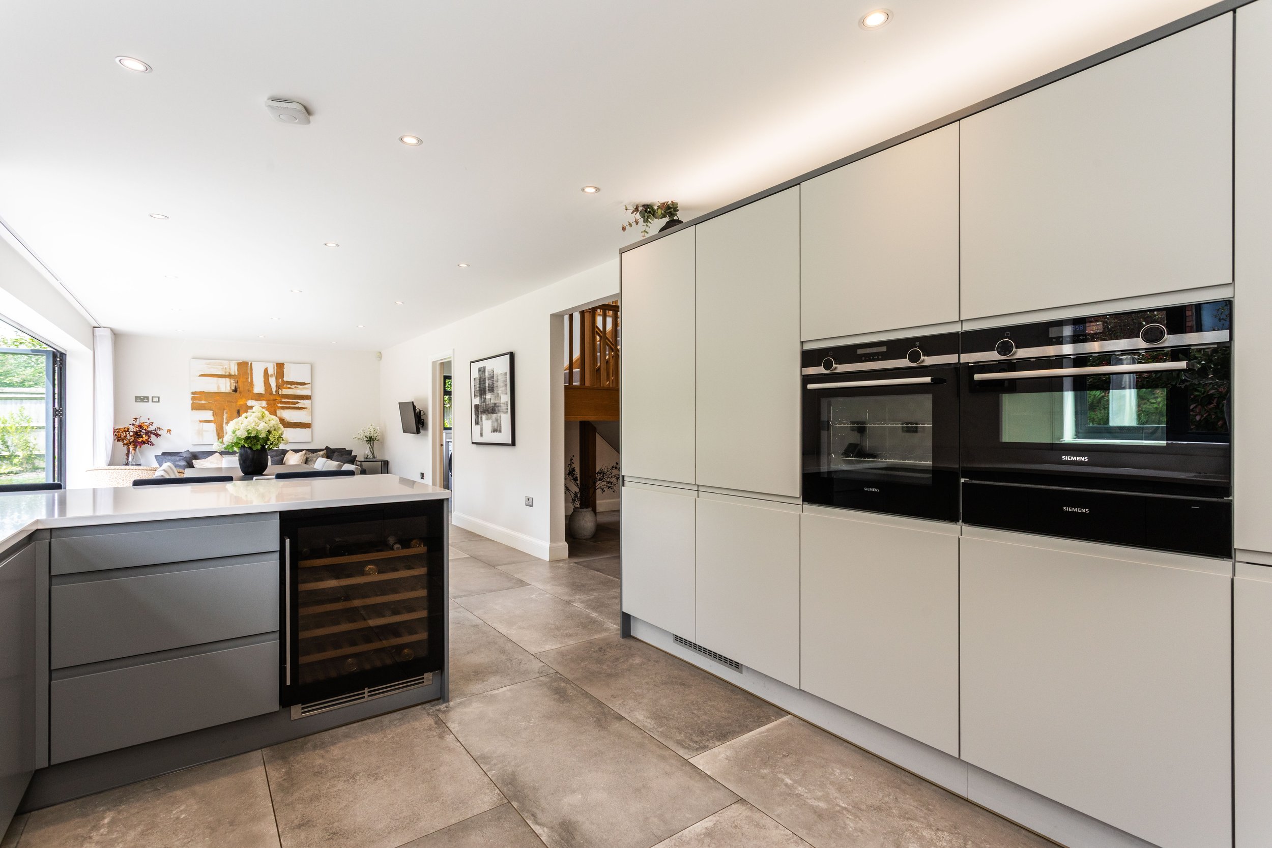 2 Appletree Close-42.jpg