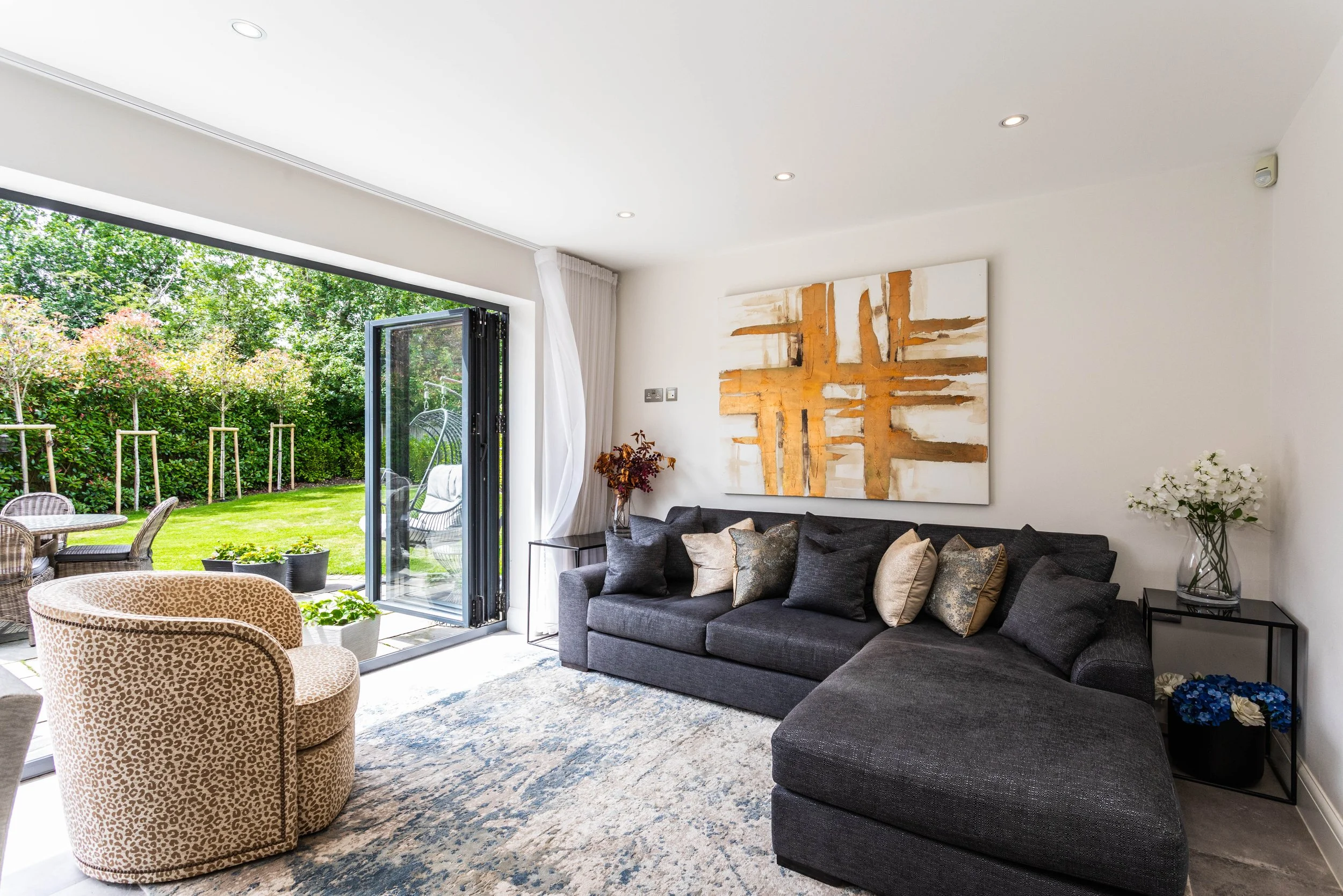 2 Appletree Close-47.jpg