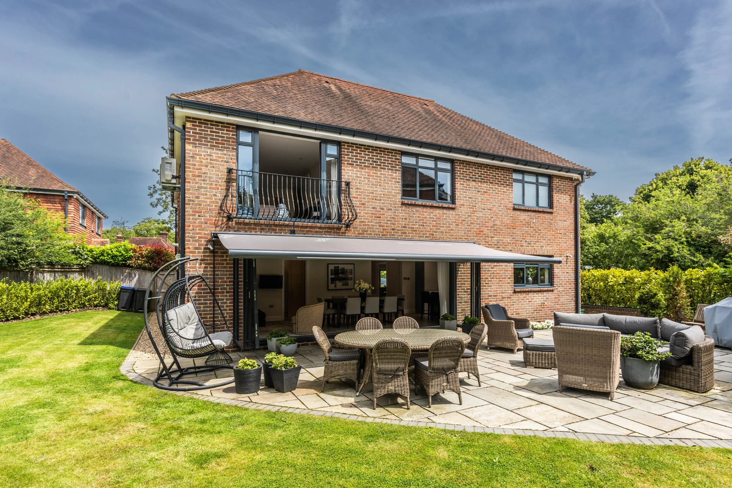 2 Appletree Close-56.jpg