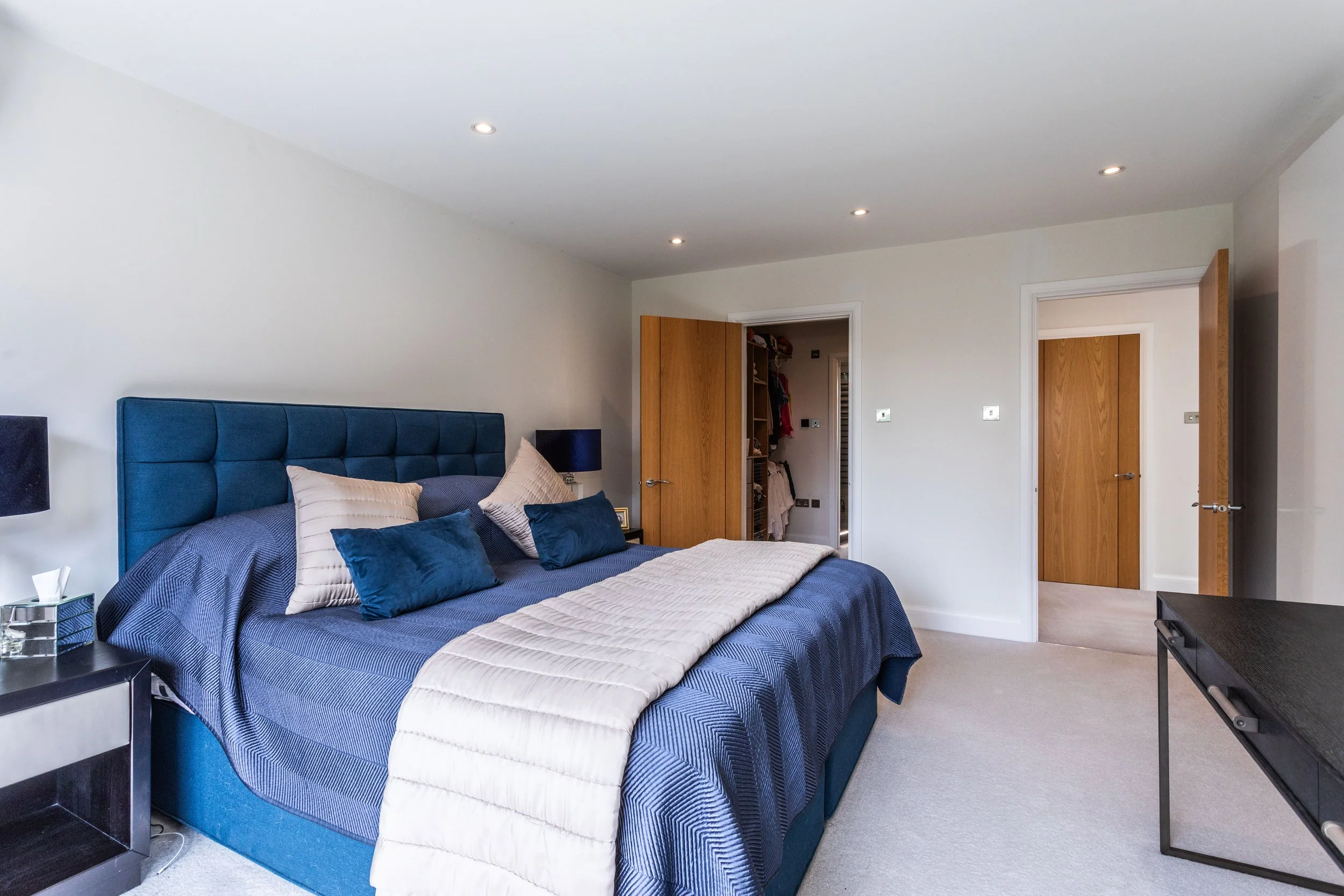 2 Appletree Close-65.jpg