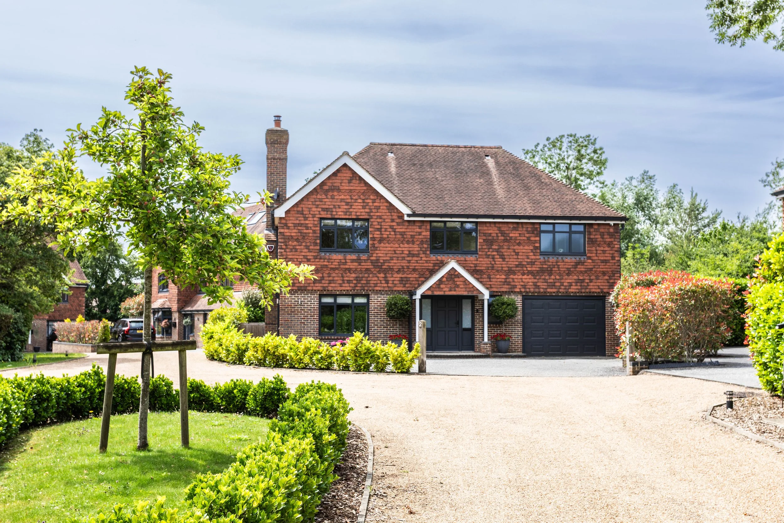 2 Appletree Close-3.jpg