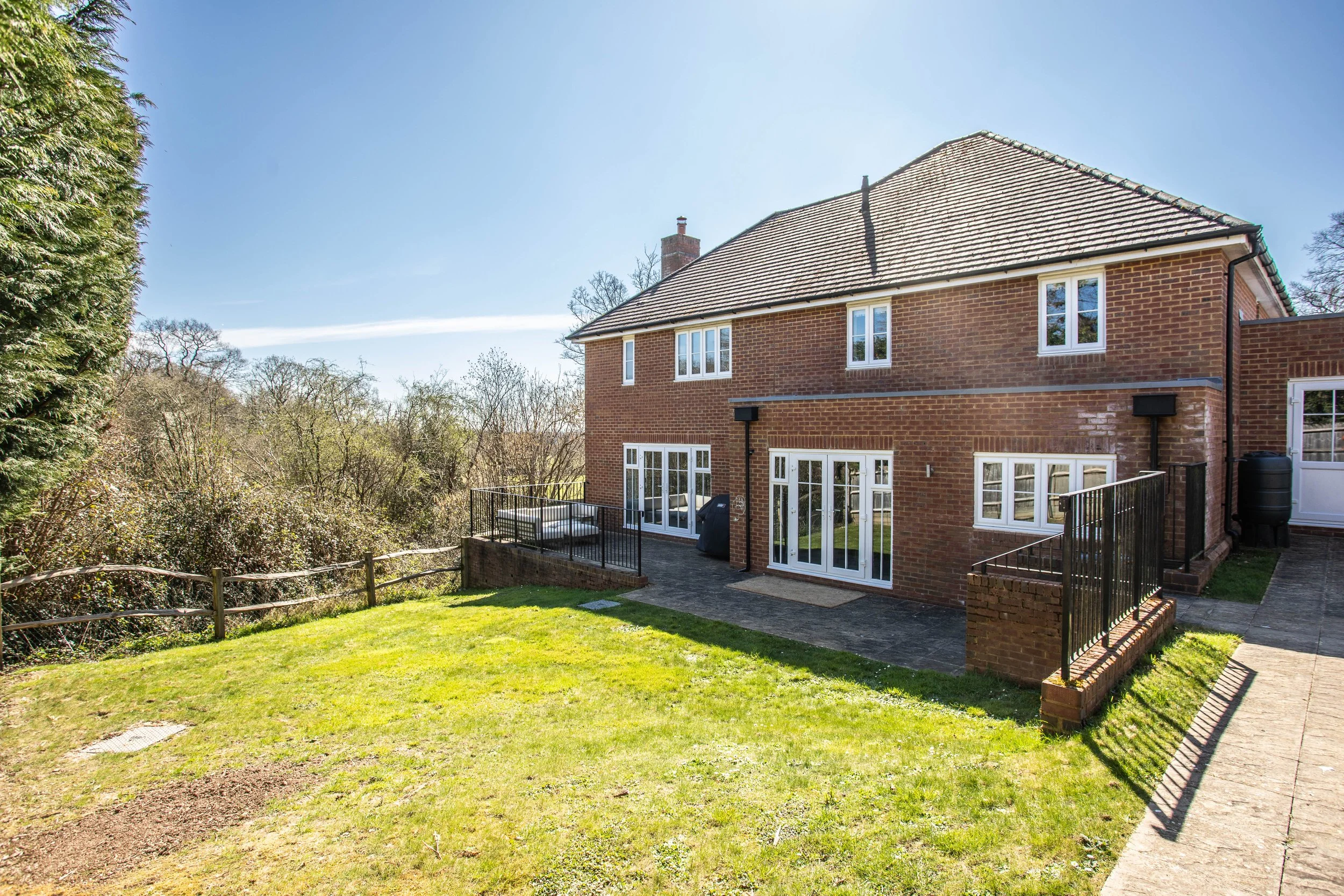 27 Horsfield Green Exteriors-8.jpg