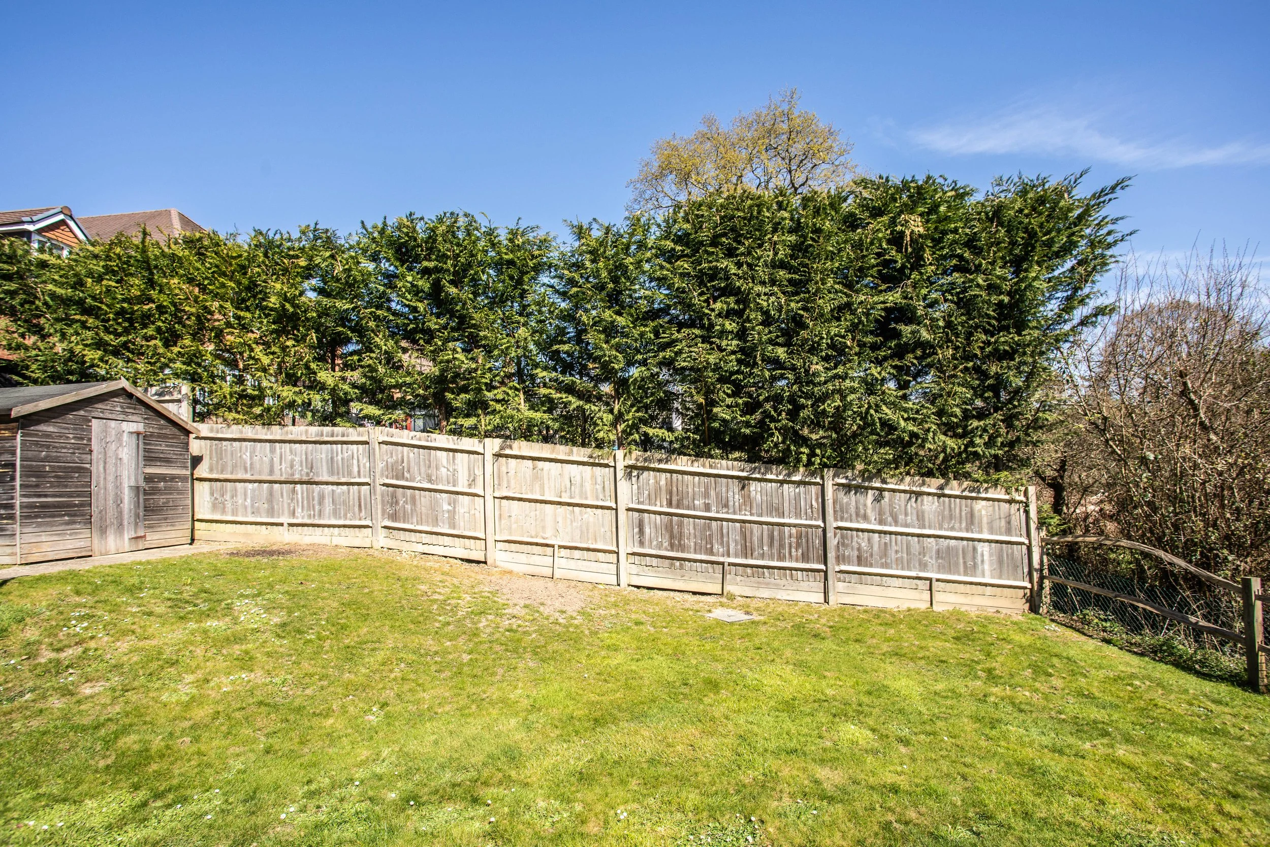27 Horsfield Green Exteriors-15.jpg