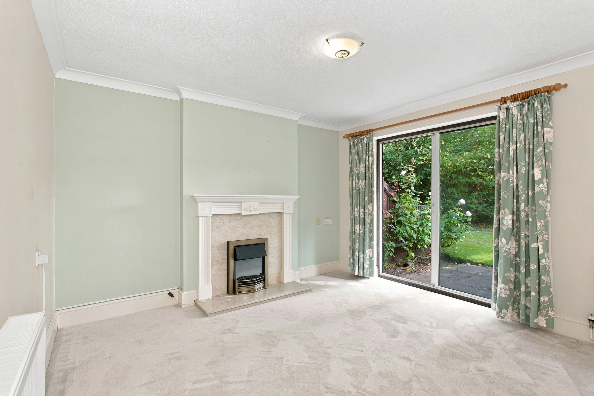 18 Dumbrells Court11.jpg