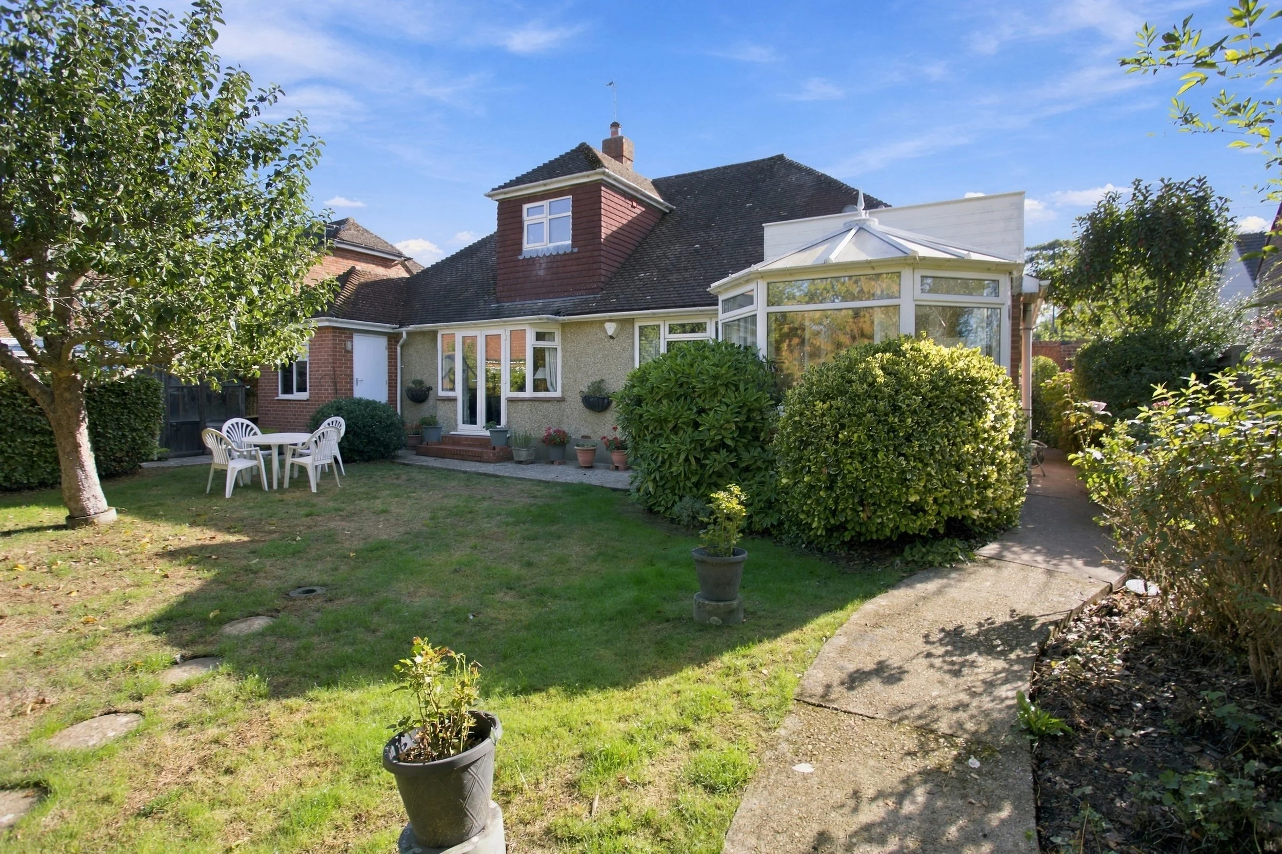 5 Upper St Johns Road9.jpg