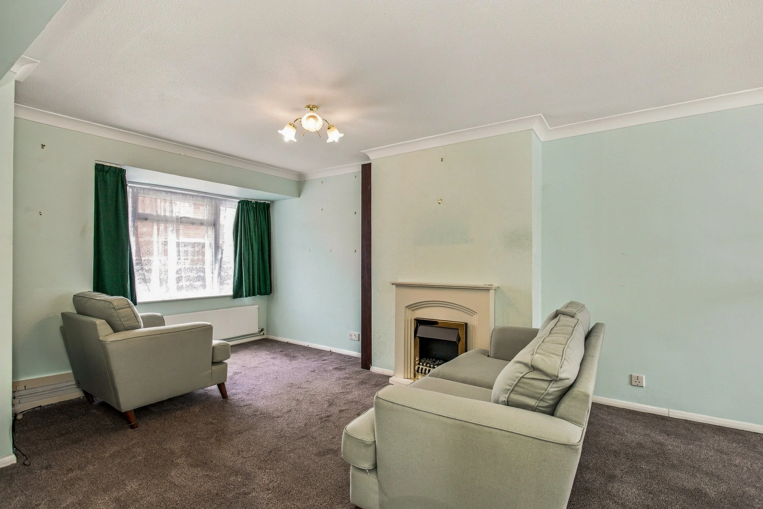 6 Hurst Gardens16.jpg