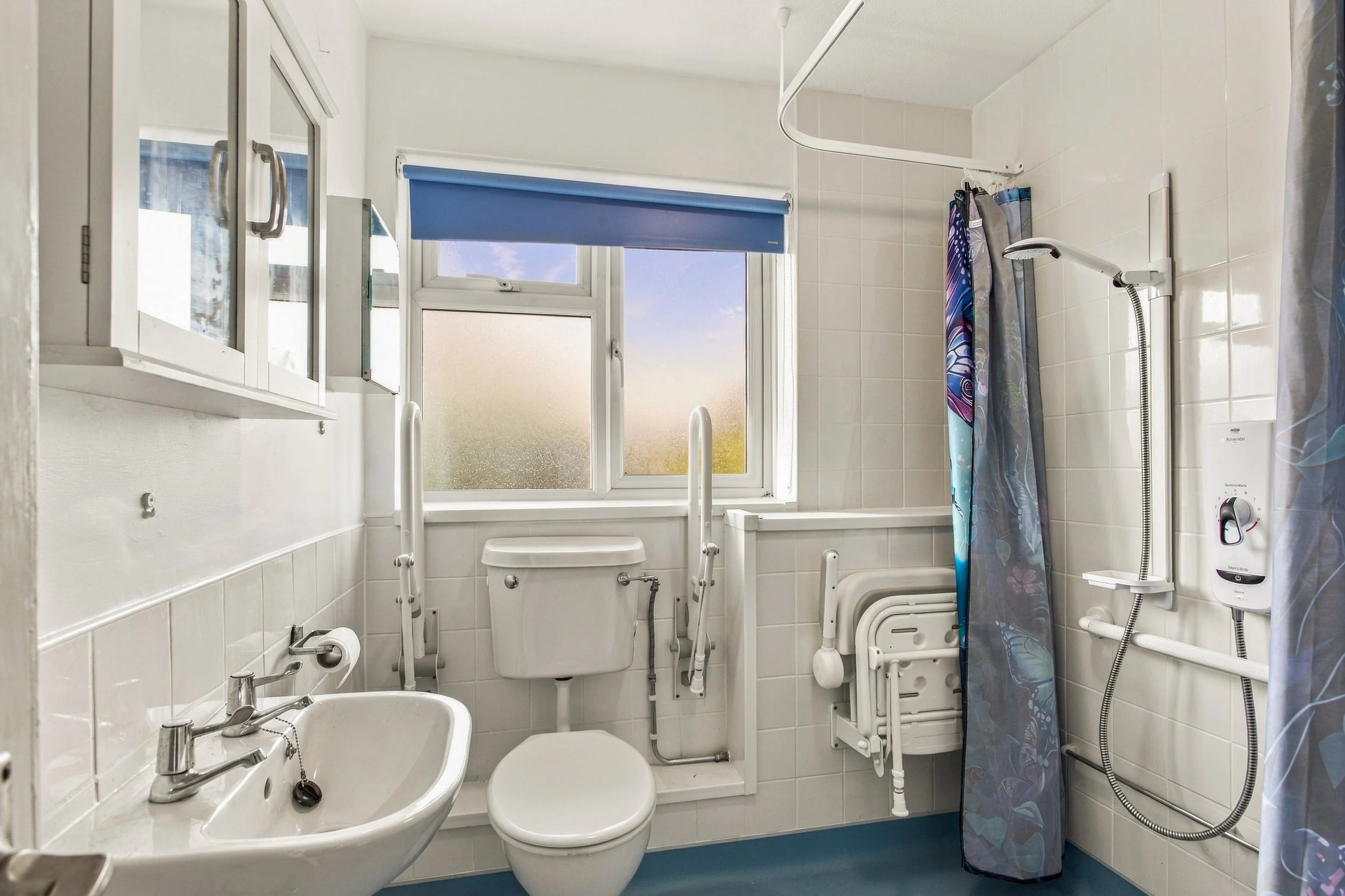 6 Hurst Gardens26.jpg
