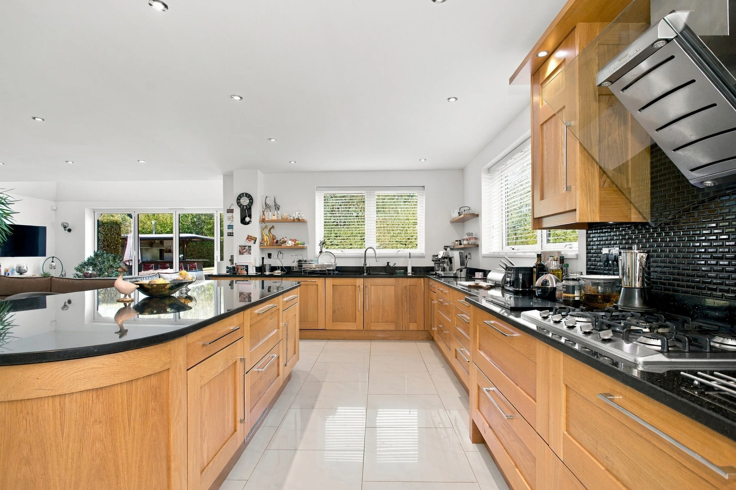 Coombe Cross85.jpg