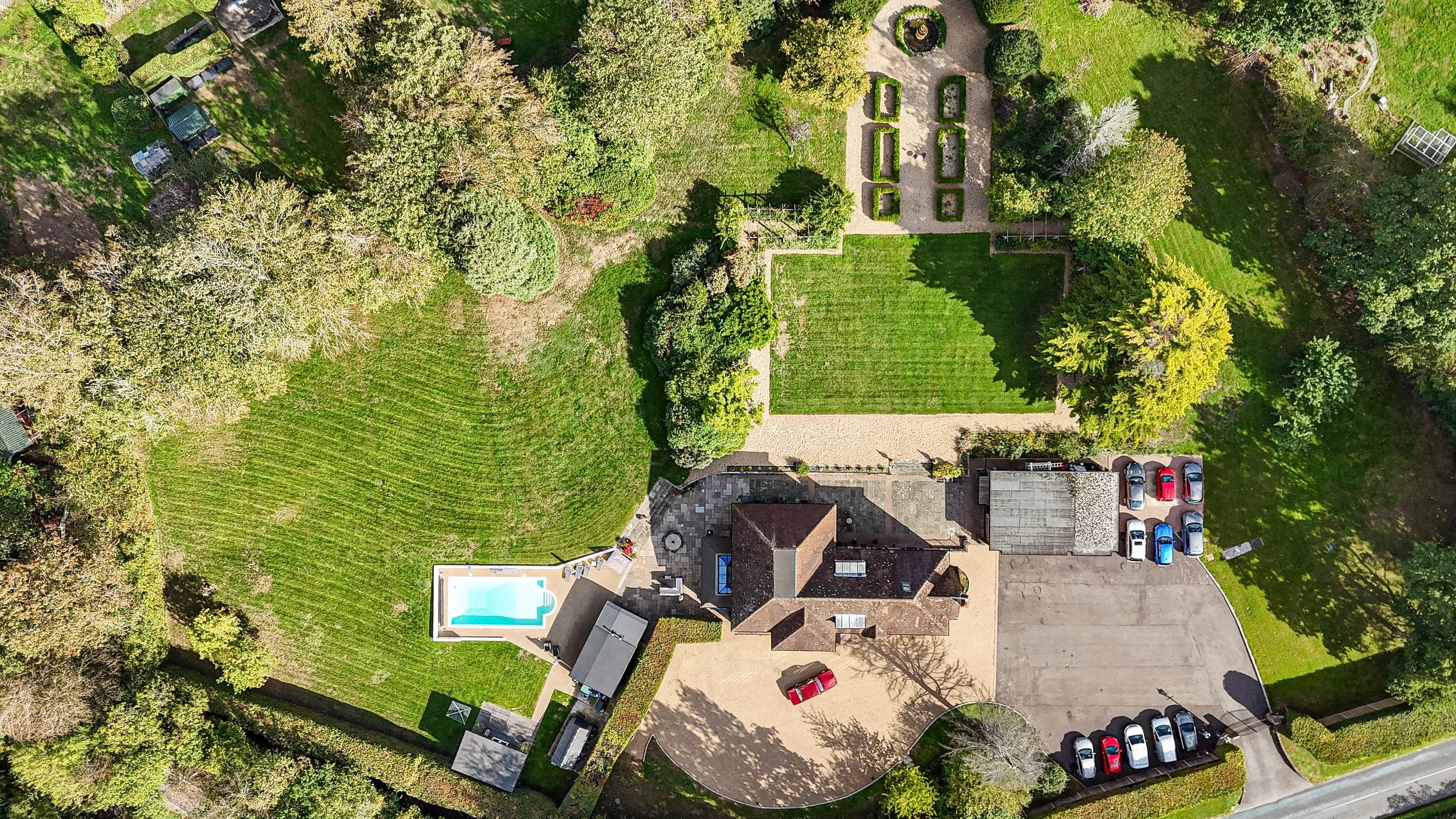 Coombe Cross Drone-28.jpg