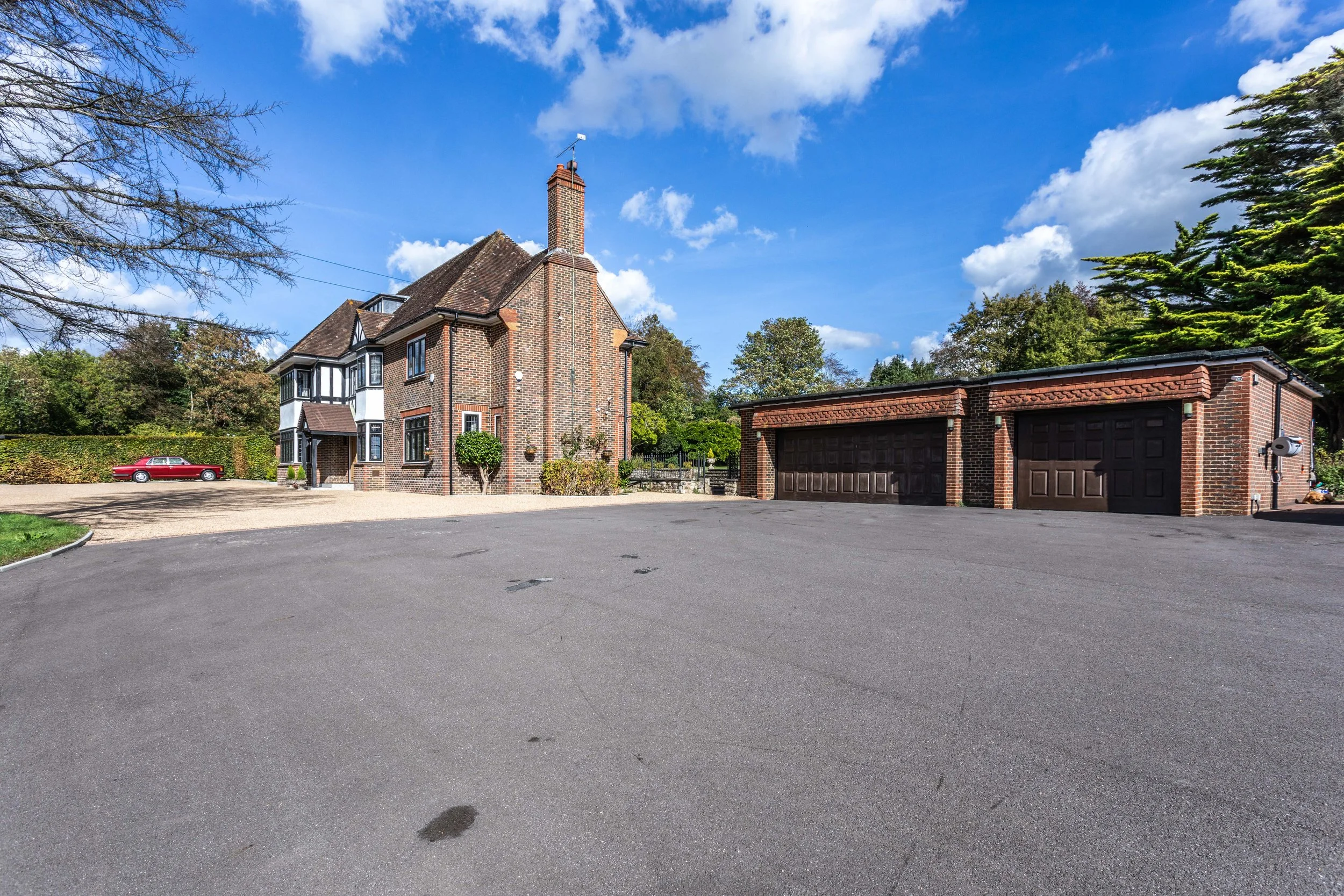 Coombe Cross6.jpg
