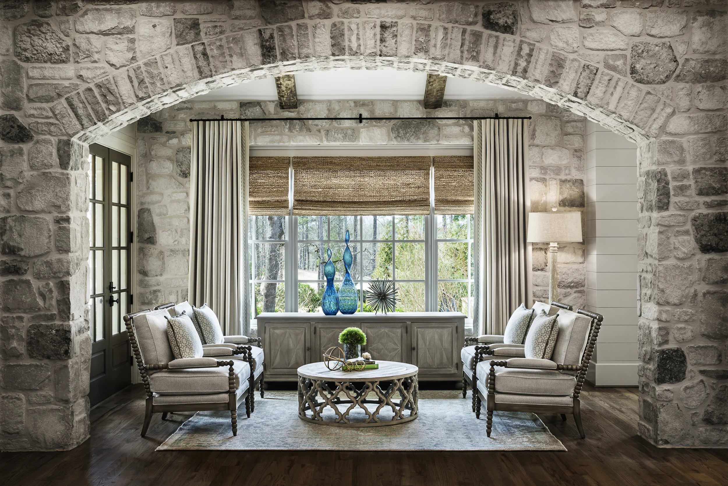 SittingRoom.jpg