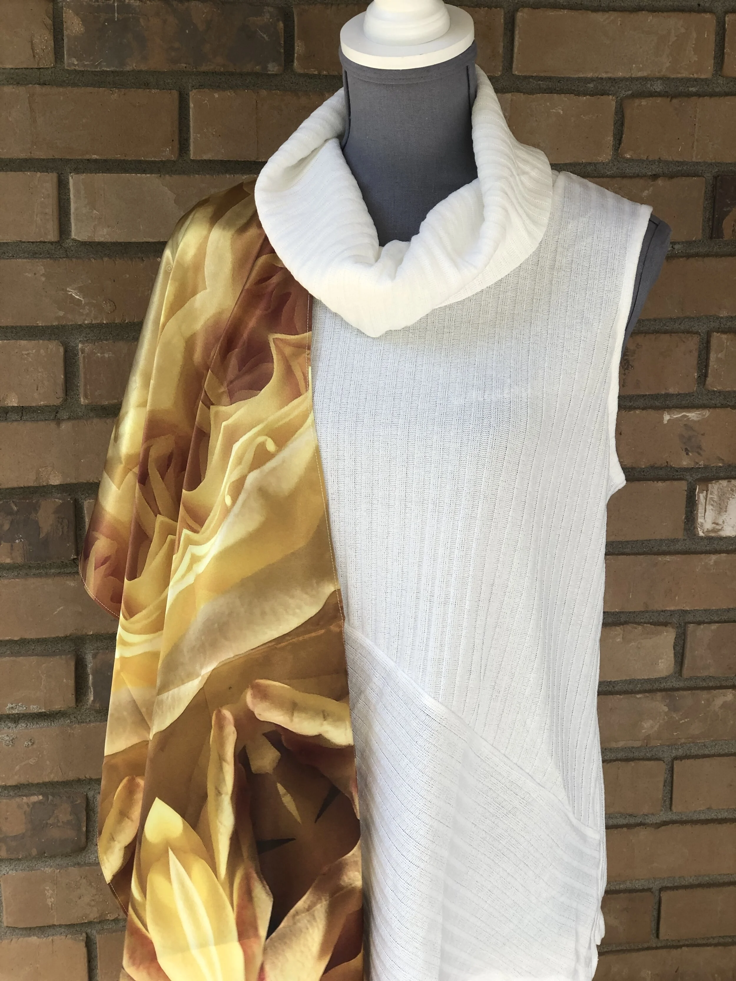 Bloodfire Mandala Scarf - Gold/Brown