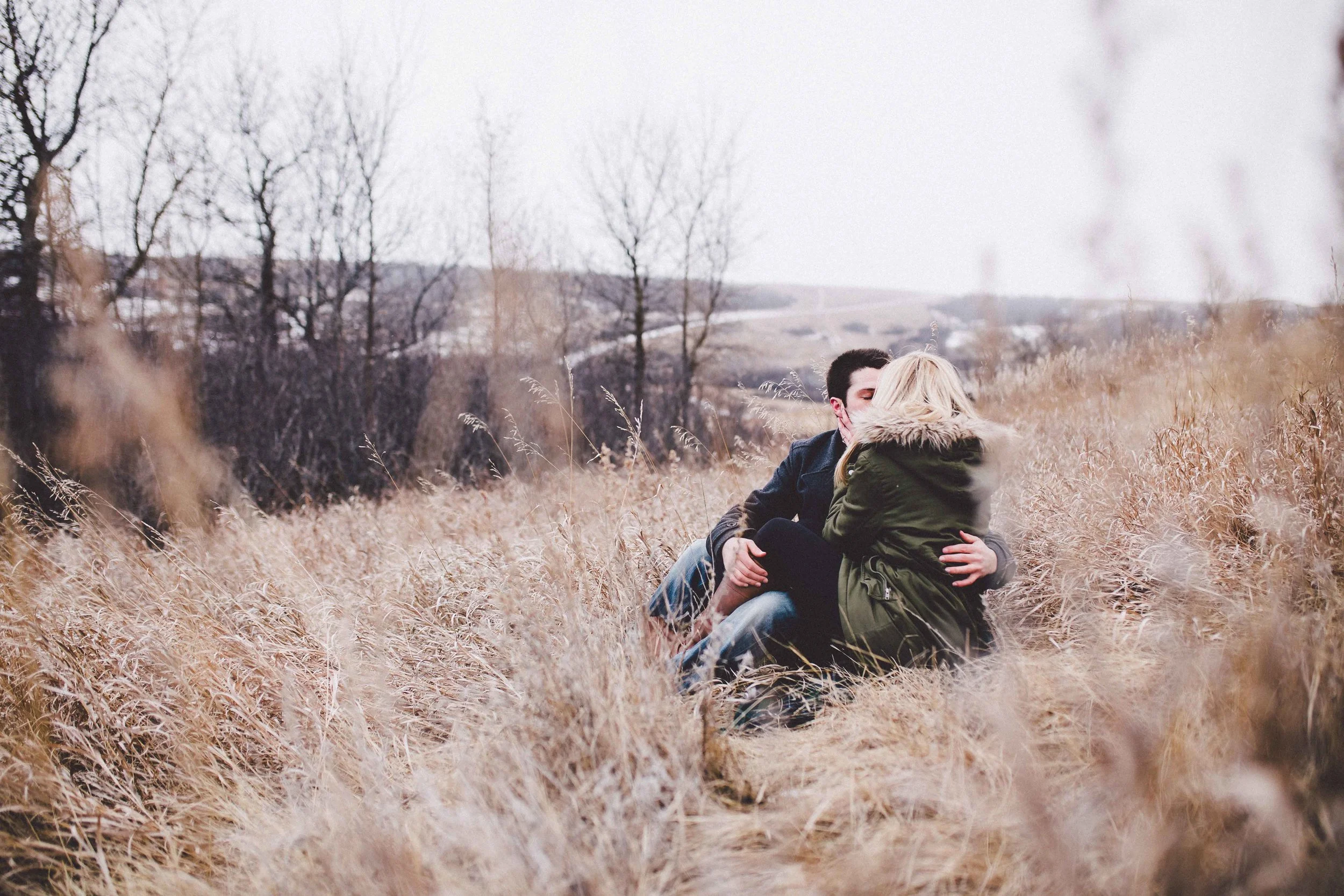 BLOGKylaTravisEngagementPhotos-10.jpg