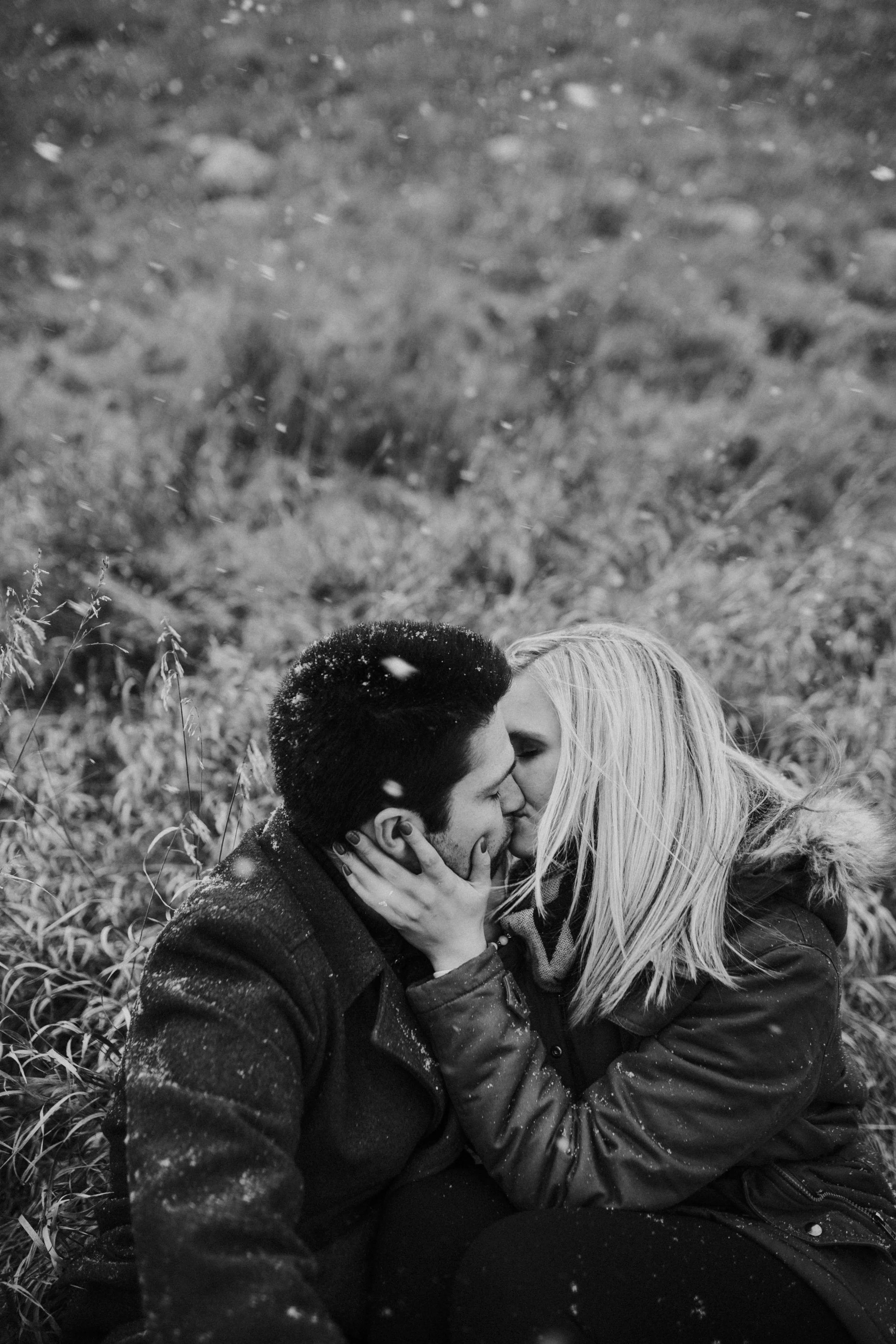 BLOGKylaTravisEngagementPhotos-16.jpg