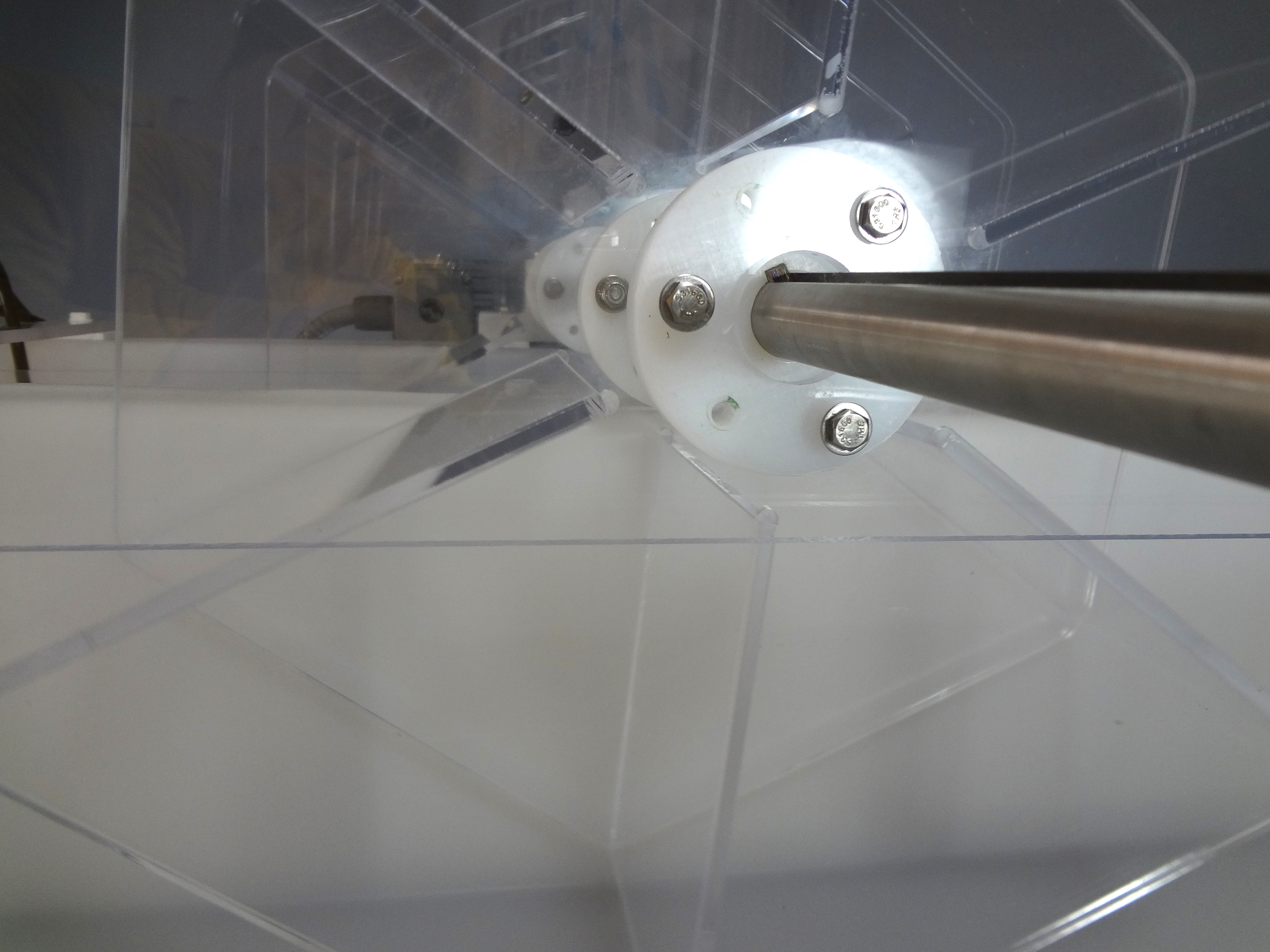 Transparent Paddle Wheels