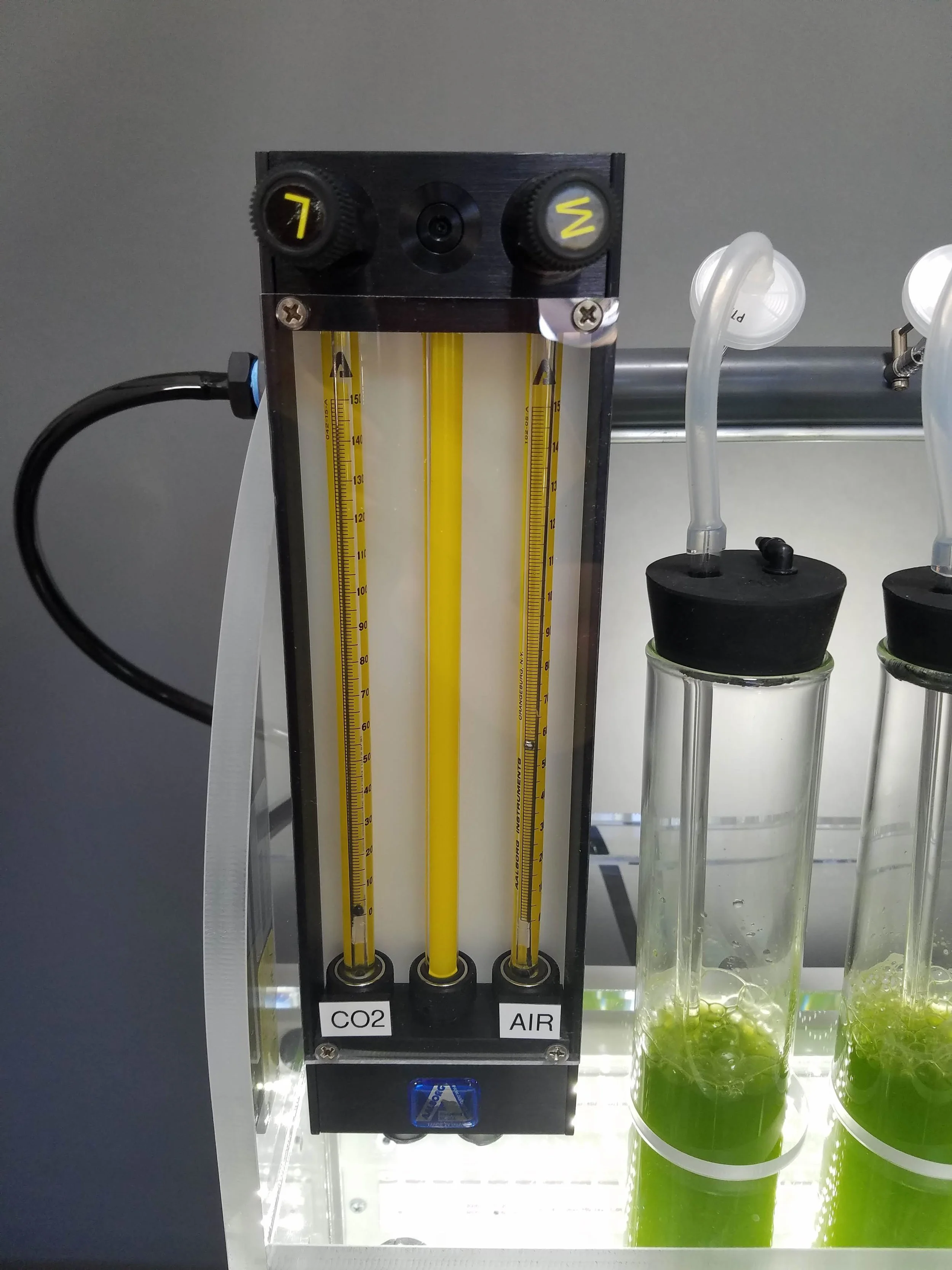 Bubble Column array gas proportioner.jpg