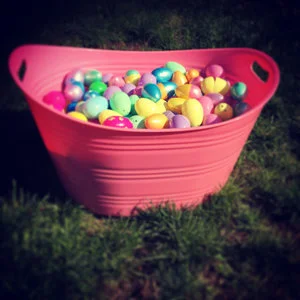 How to host your own egg hunt!