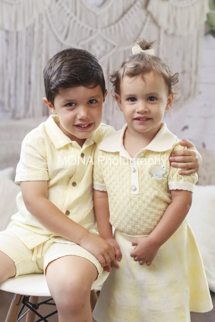 Siblings Posada-7.jpg