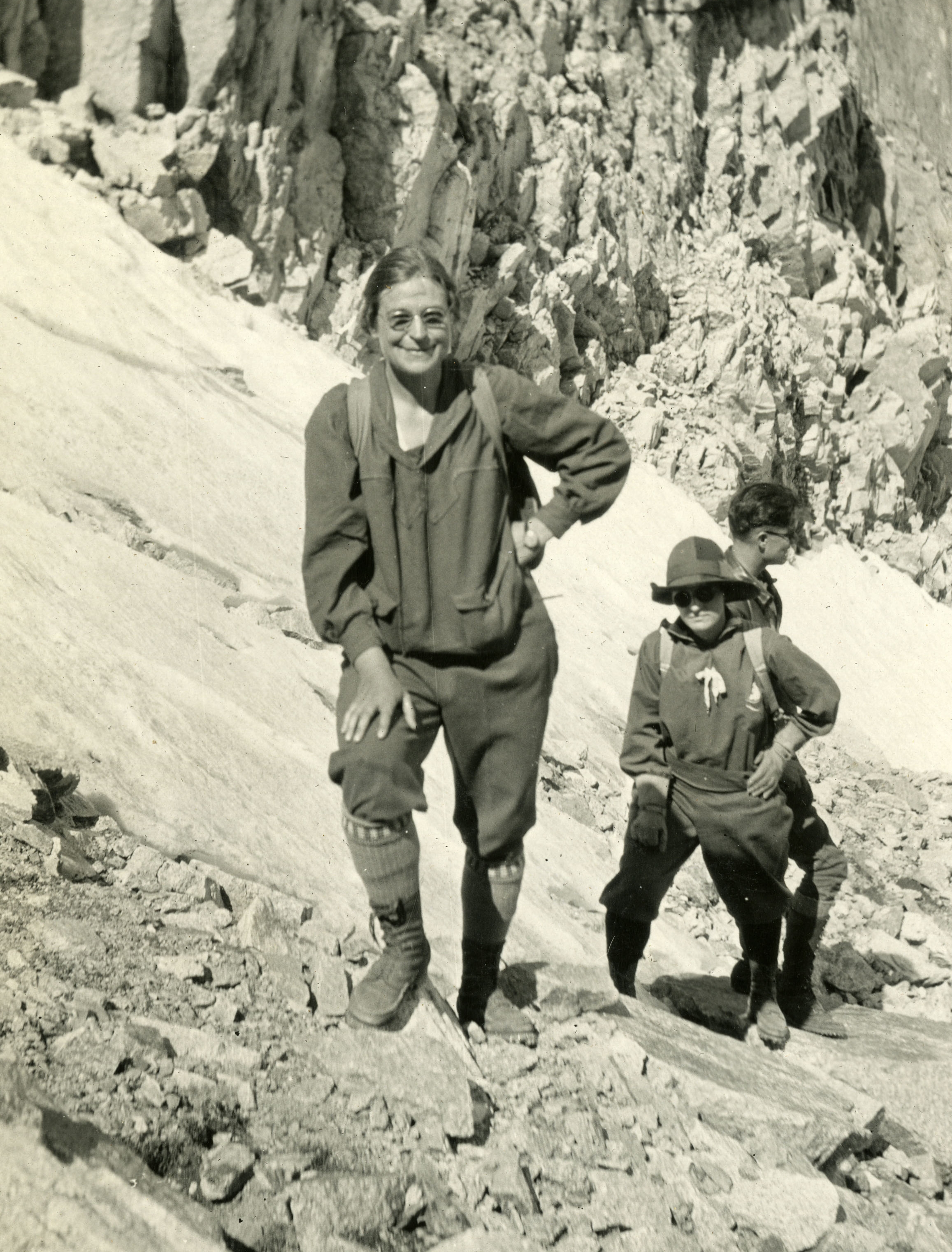 Agnes Vaille climbing in Mount Meeker and Longs Peak in Colorado, 1924