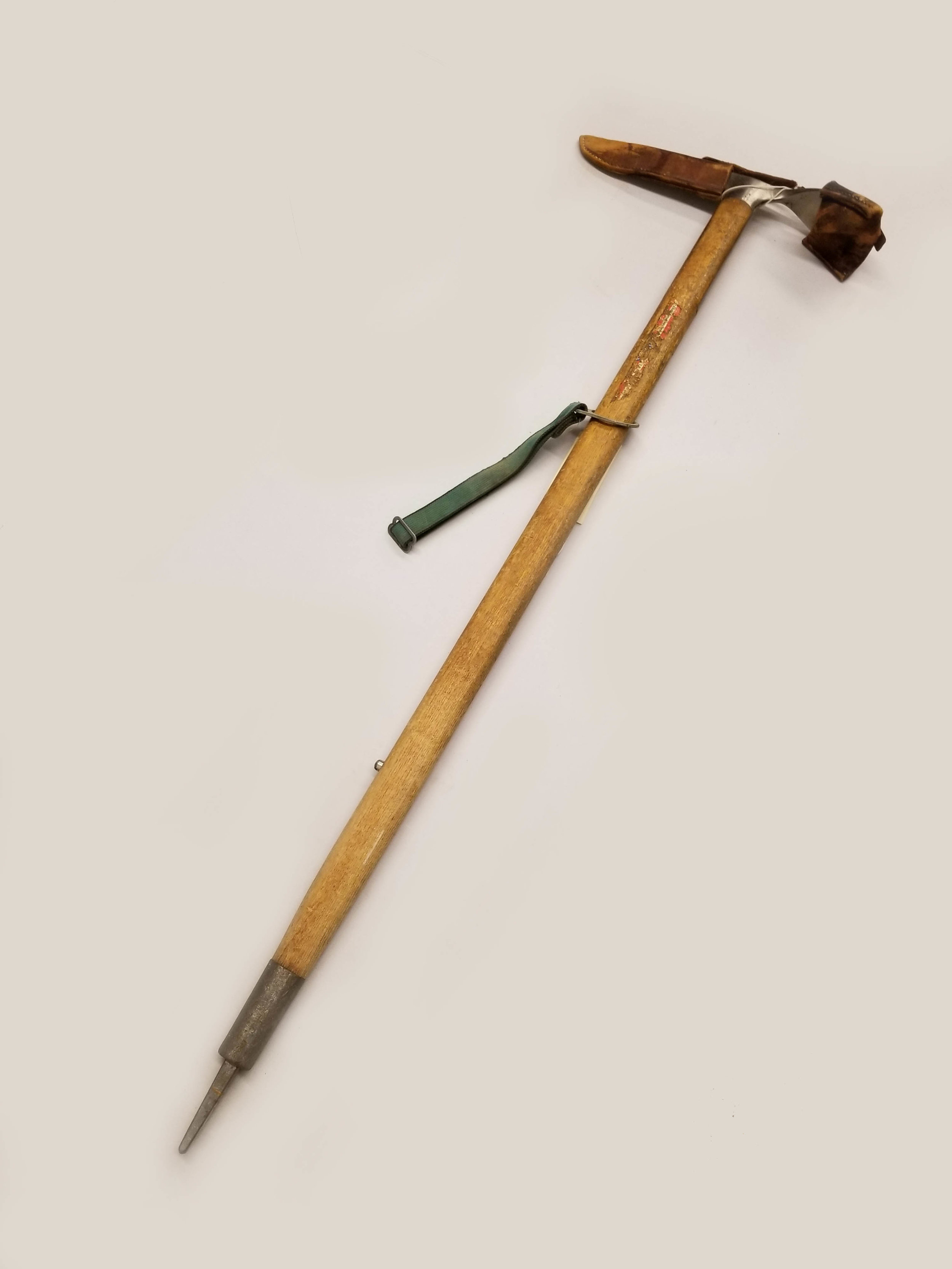  Ice axe with a leather cover for the head 