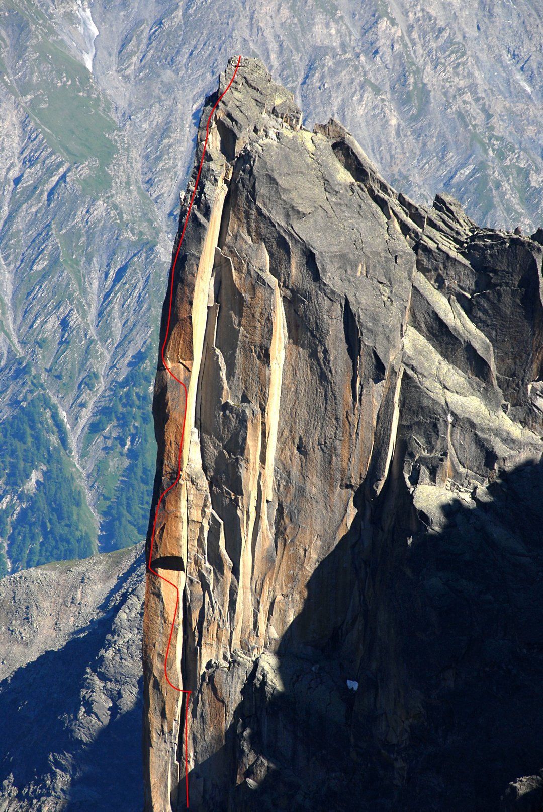  The incredible line of Histoire sans Fin (10 pitches, 8b+) on the Petit Clocher du Portalet, Switzerland. 