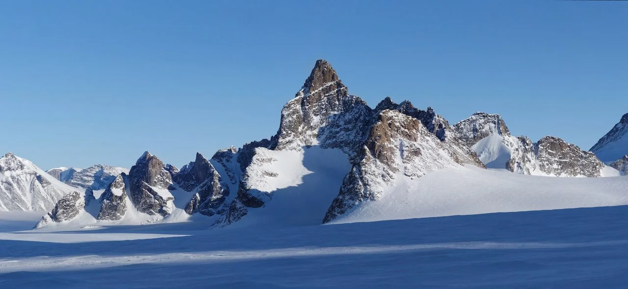 Canada_Baffin_UnclimbedPeak_NerutusoqGlacier_TomHarding.jpg