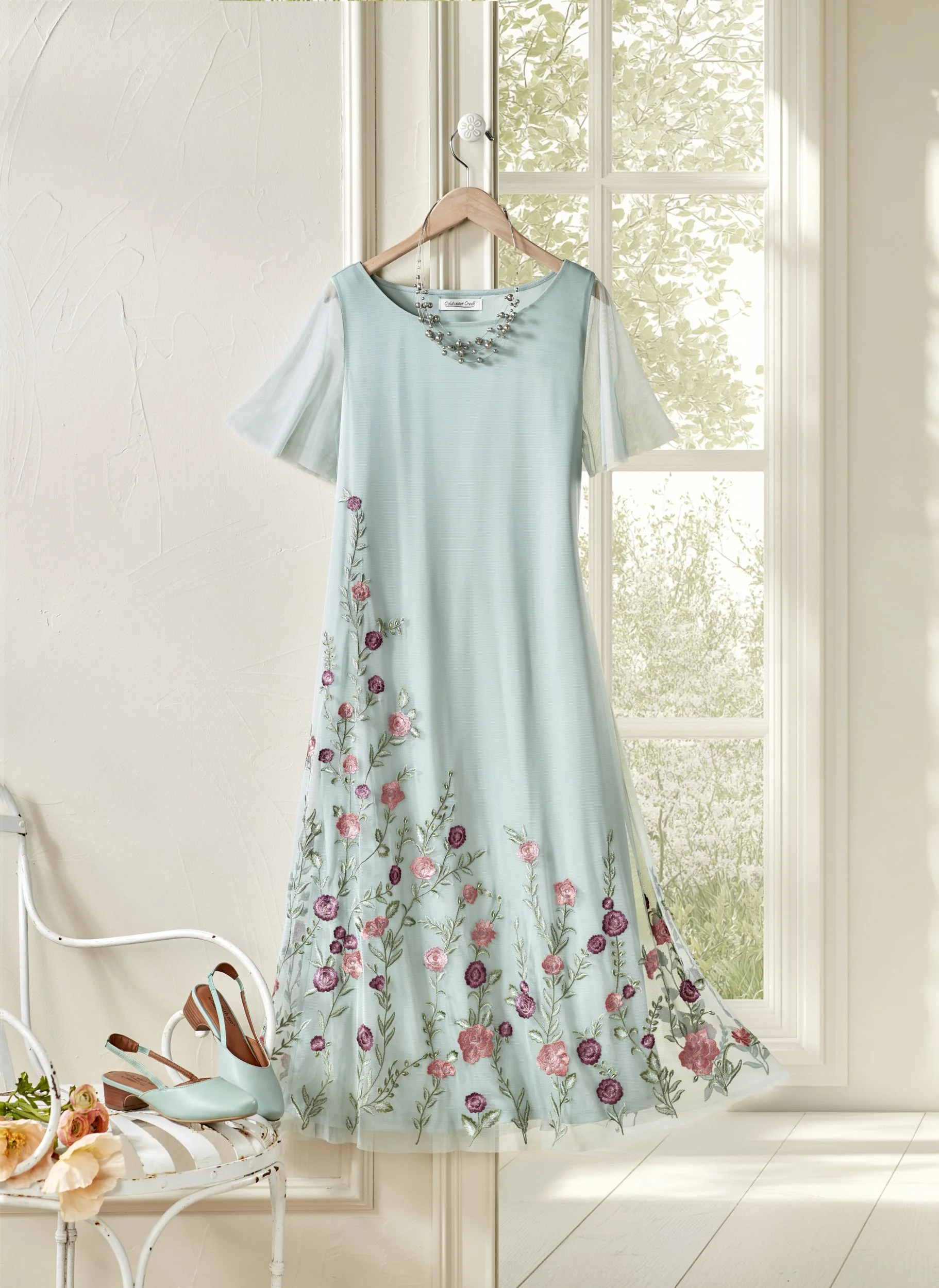 234911351_outfitA_FCD1_0815(IP).jpg