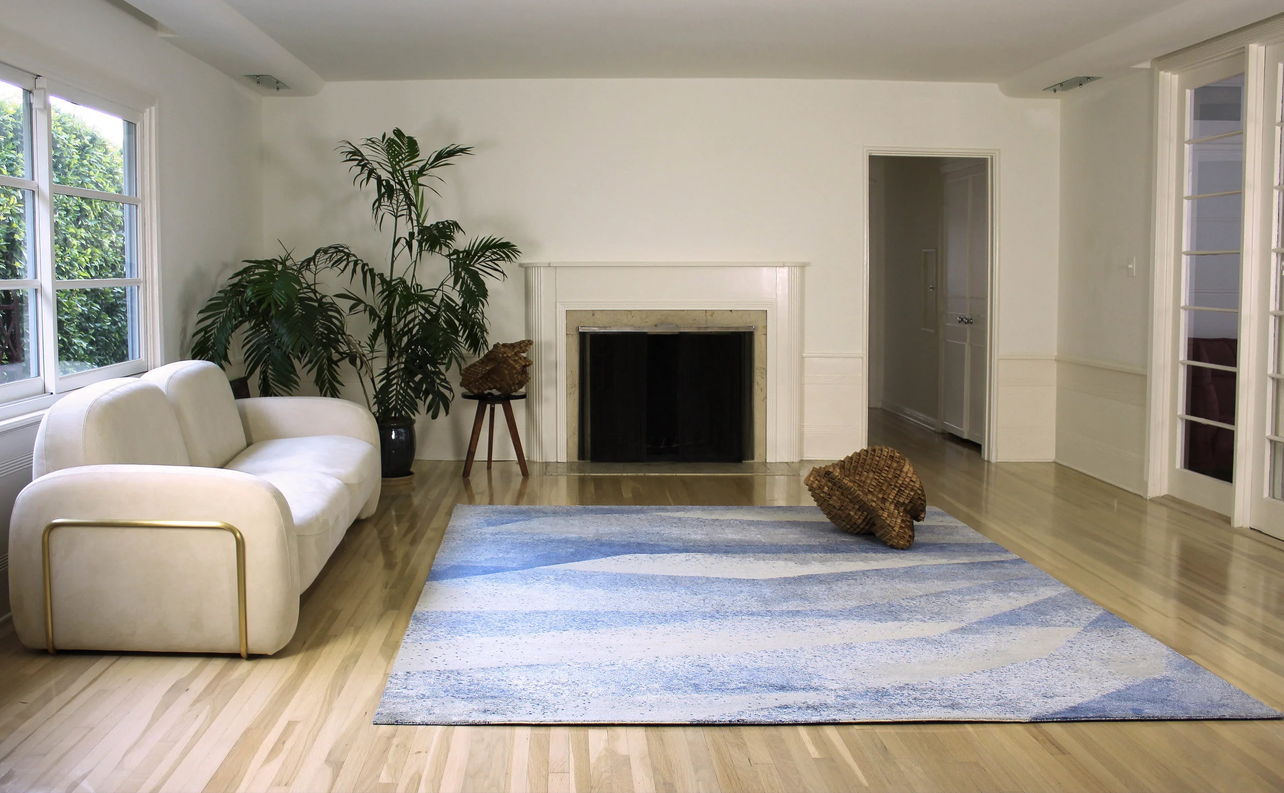 Frequence 440 Blue at home'.jpg