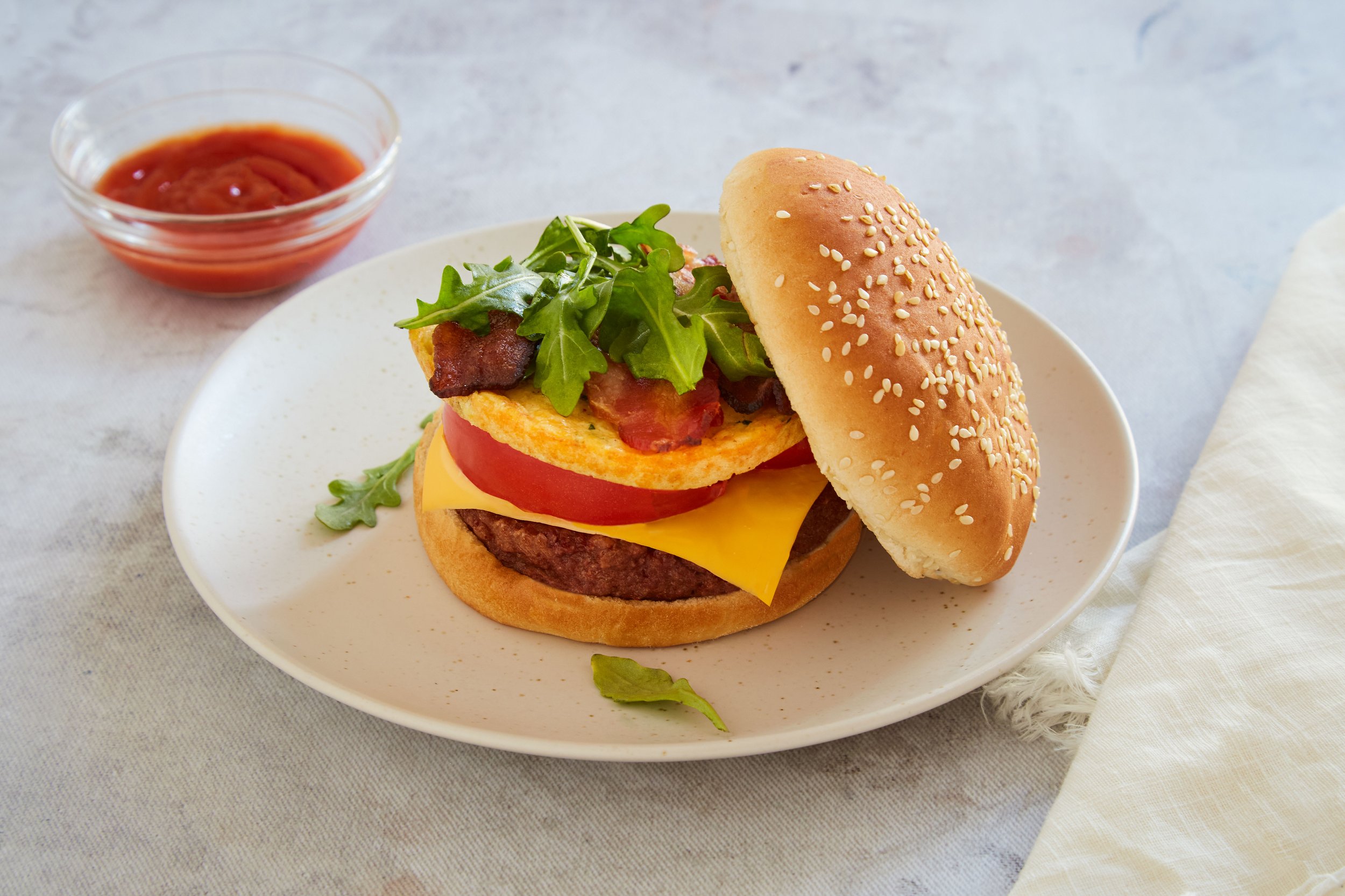 omelette round on burger