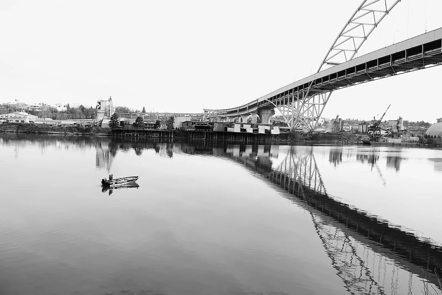 fremont bridge stargate 1440px bw_DSF3237.jpg