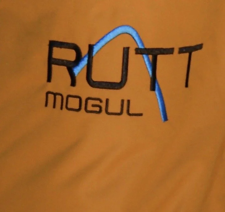 CAMEL PANT BACK VIEW.jpeg