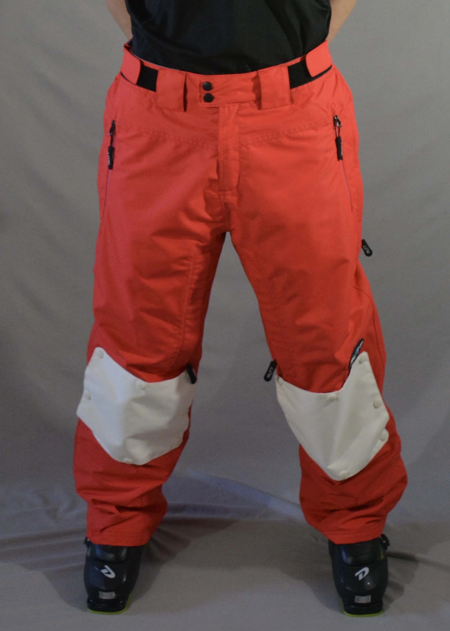25 PANT RED K2.JPG